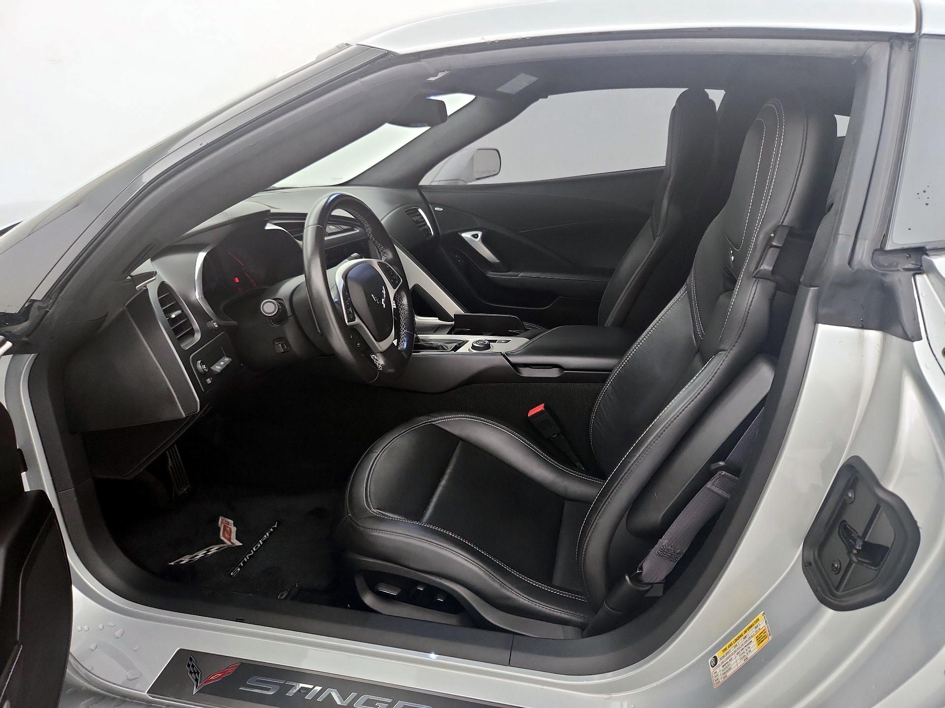 Thumbnail: 2015 Chevrolet Corvette - 11