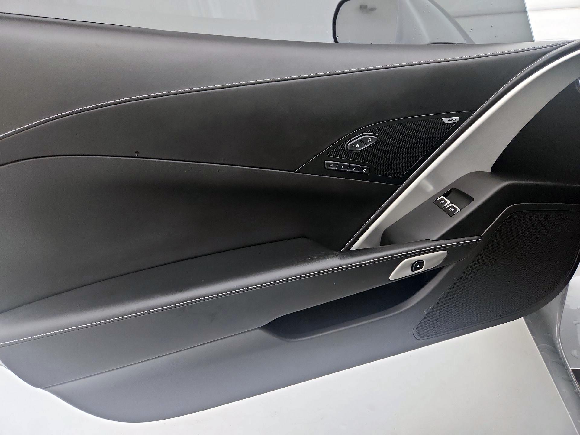 Thumbnail: 2015 Chevrolet Corvette - 12