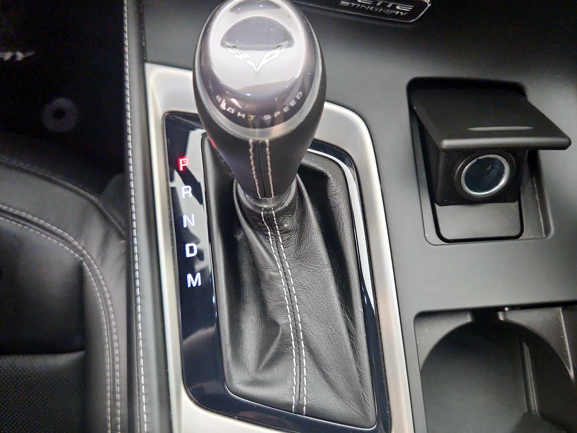 Thumbnail: 2015 Chevrolet Corvette - 18
