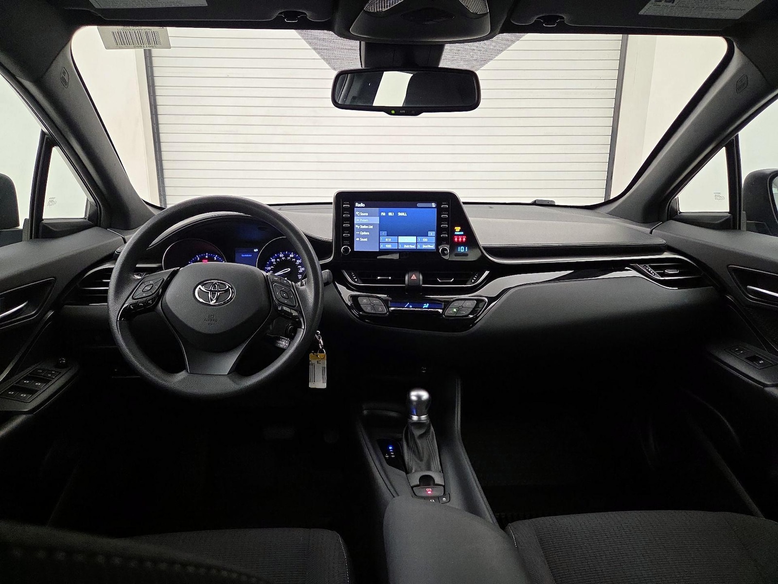 2019 Toyota C-HR LE - Photo 10