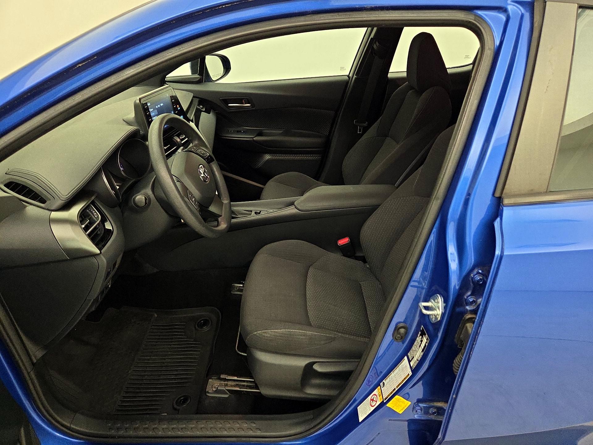 Thumbnail: 2019 Toyota C-HR - 11