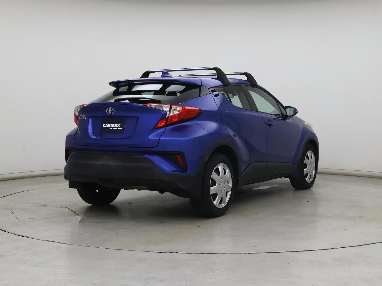 2019 Toyota C-HR LE - Photo 9