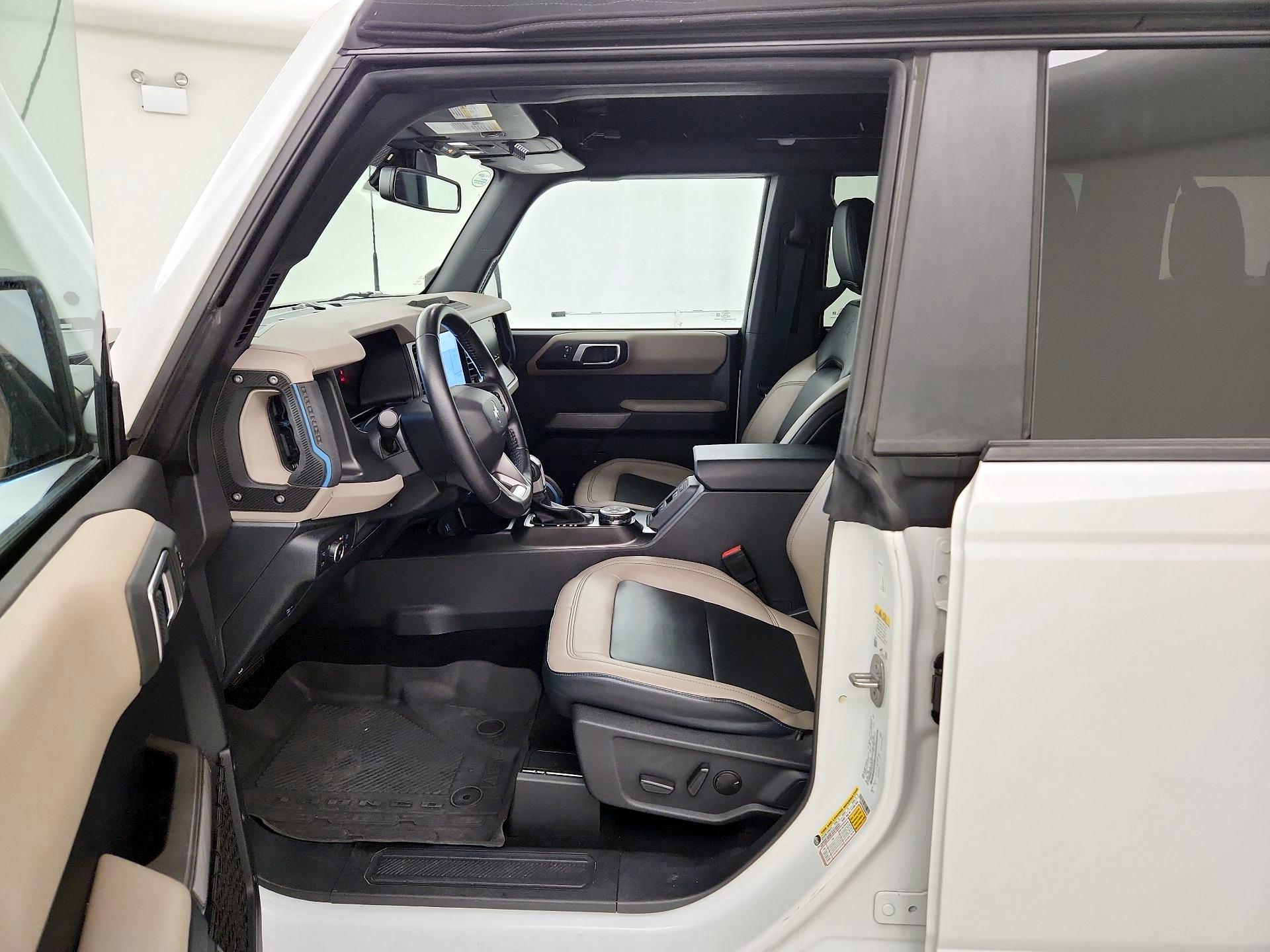 Thumbnail: 2022 Ford Bronco - 9
