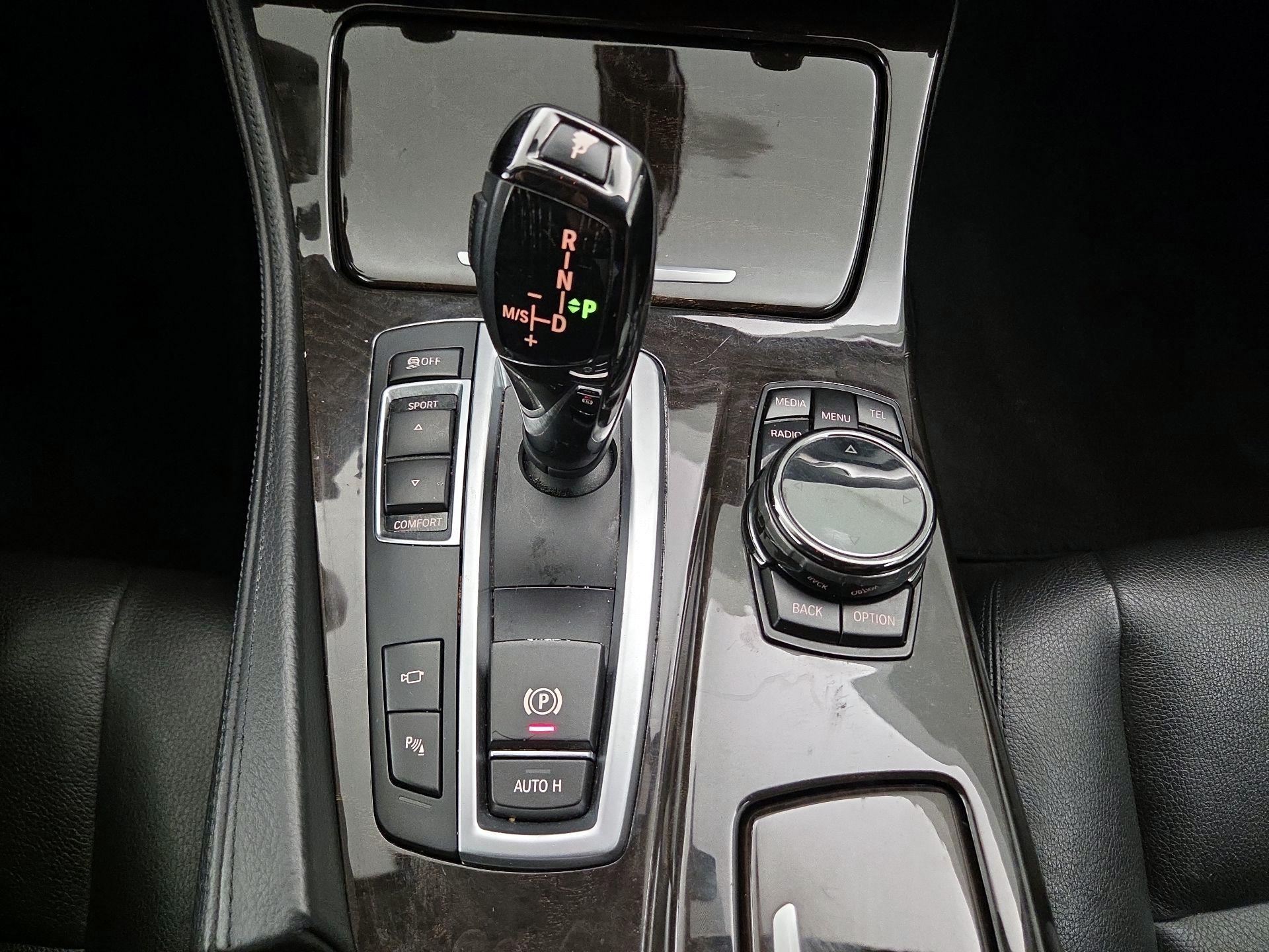Thumbnail: 2014 BMW 5 Series - 18