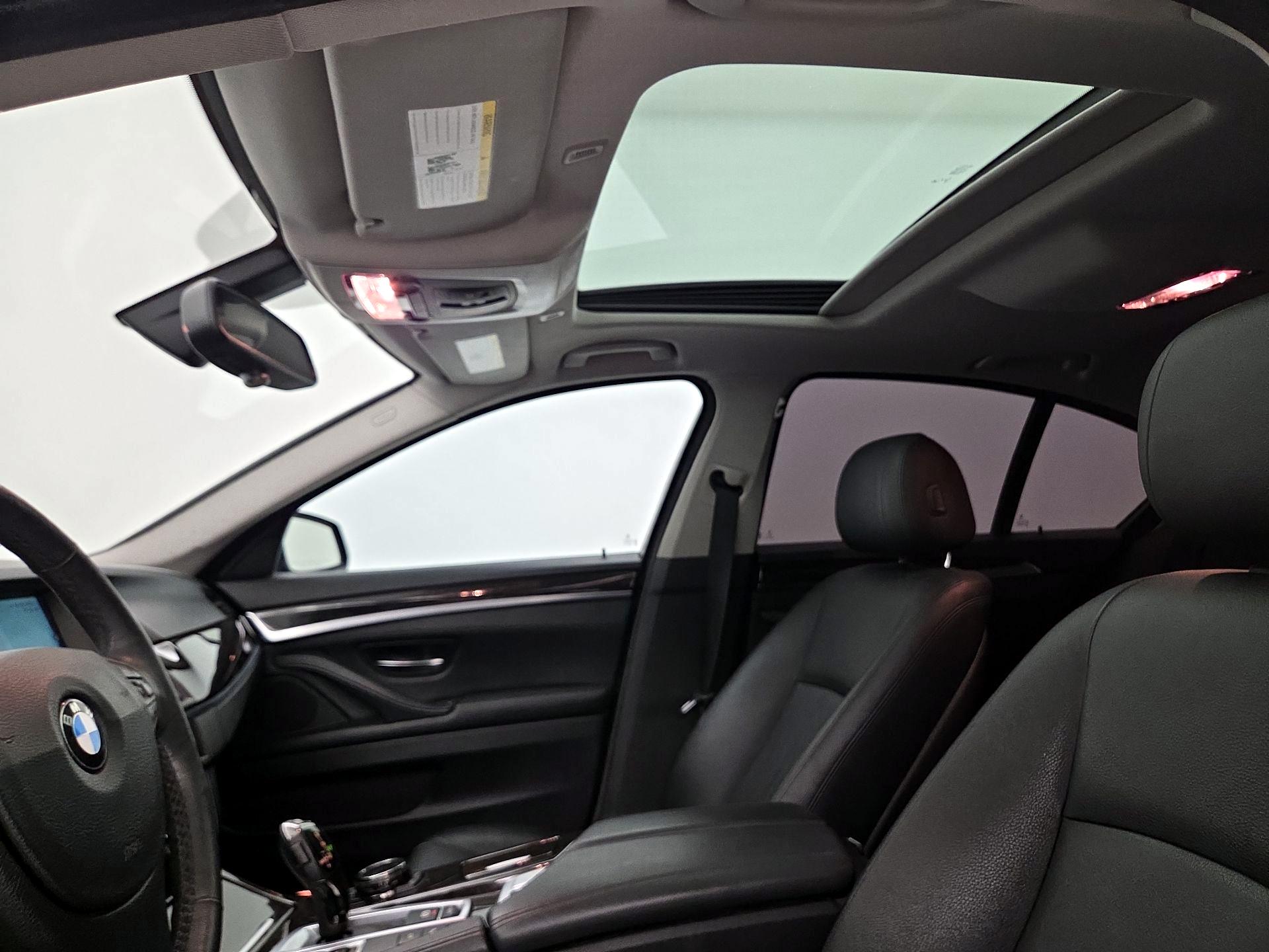 Thumbnail: 2014 BMW 5 Series - 20