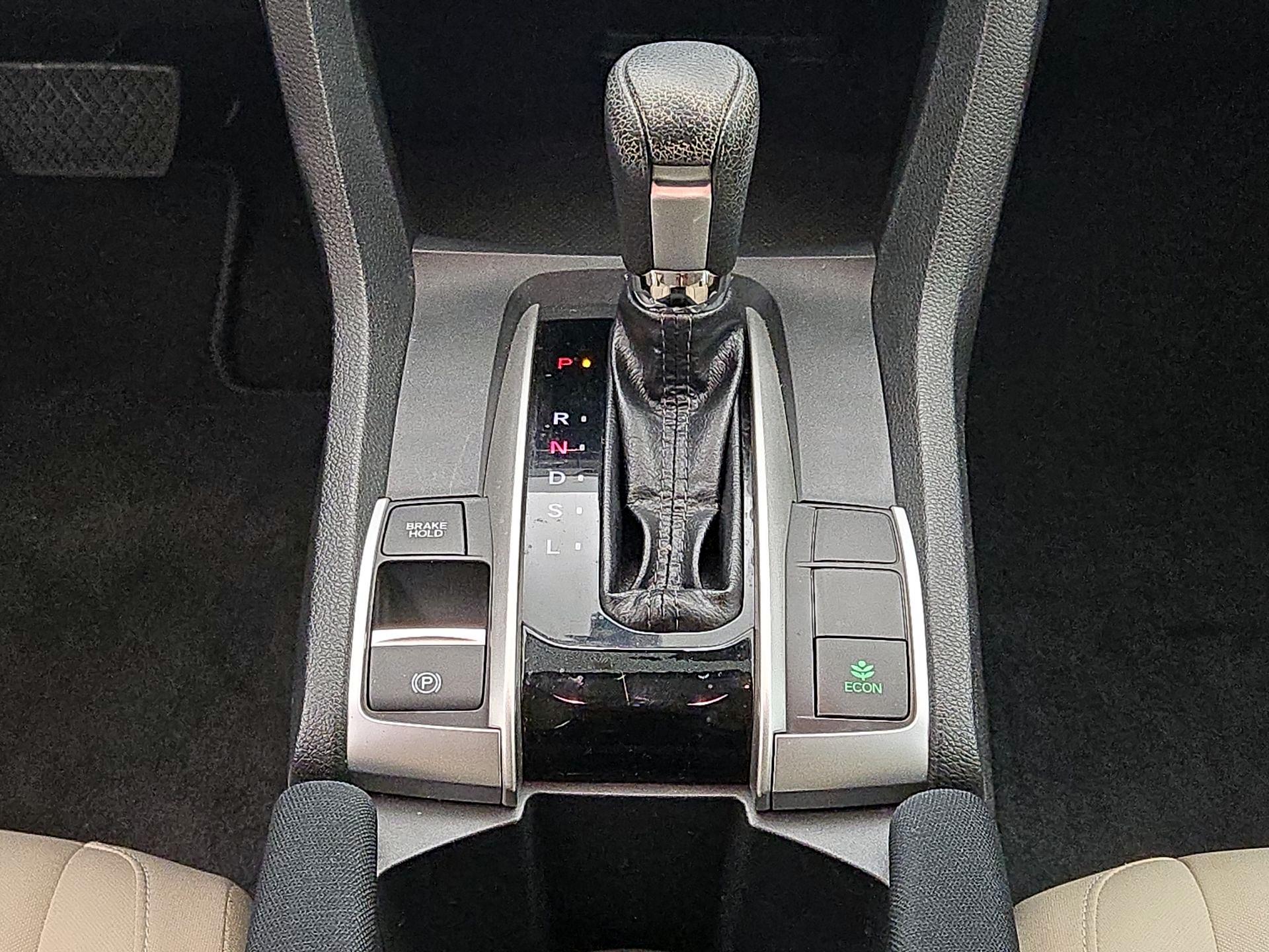 Thumbnail: 2018 Honda Civic - 16