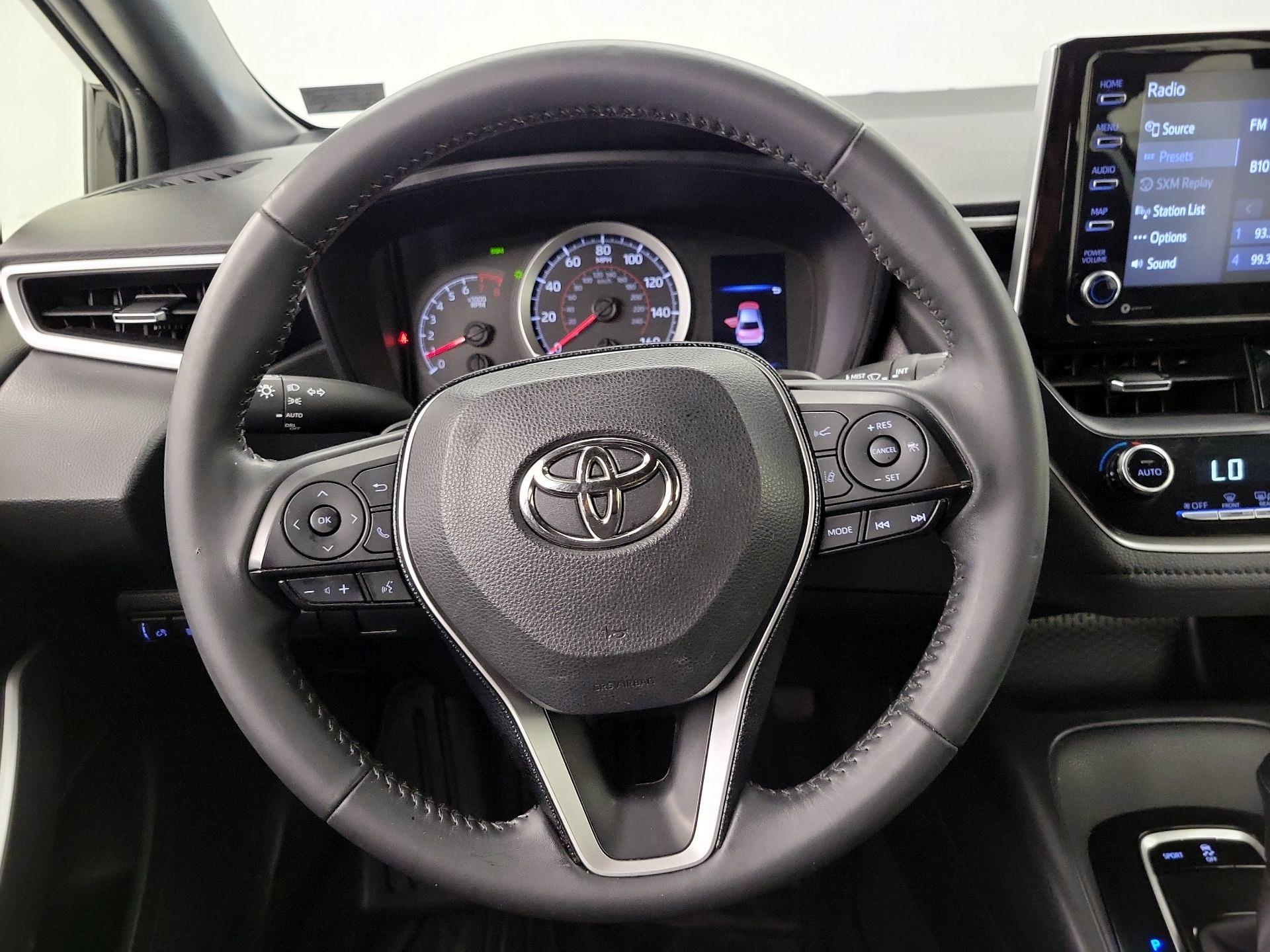 Thumbnail: 2021 Toyota Corolla - 10