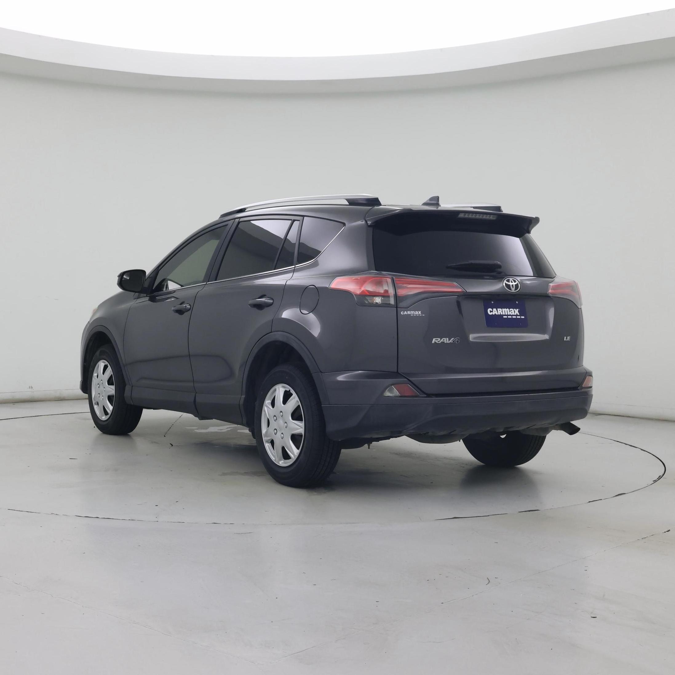 Thumbnail: 2016 Toyota RAV4 - 2