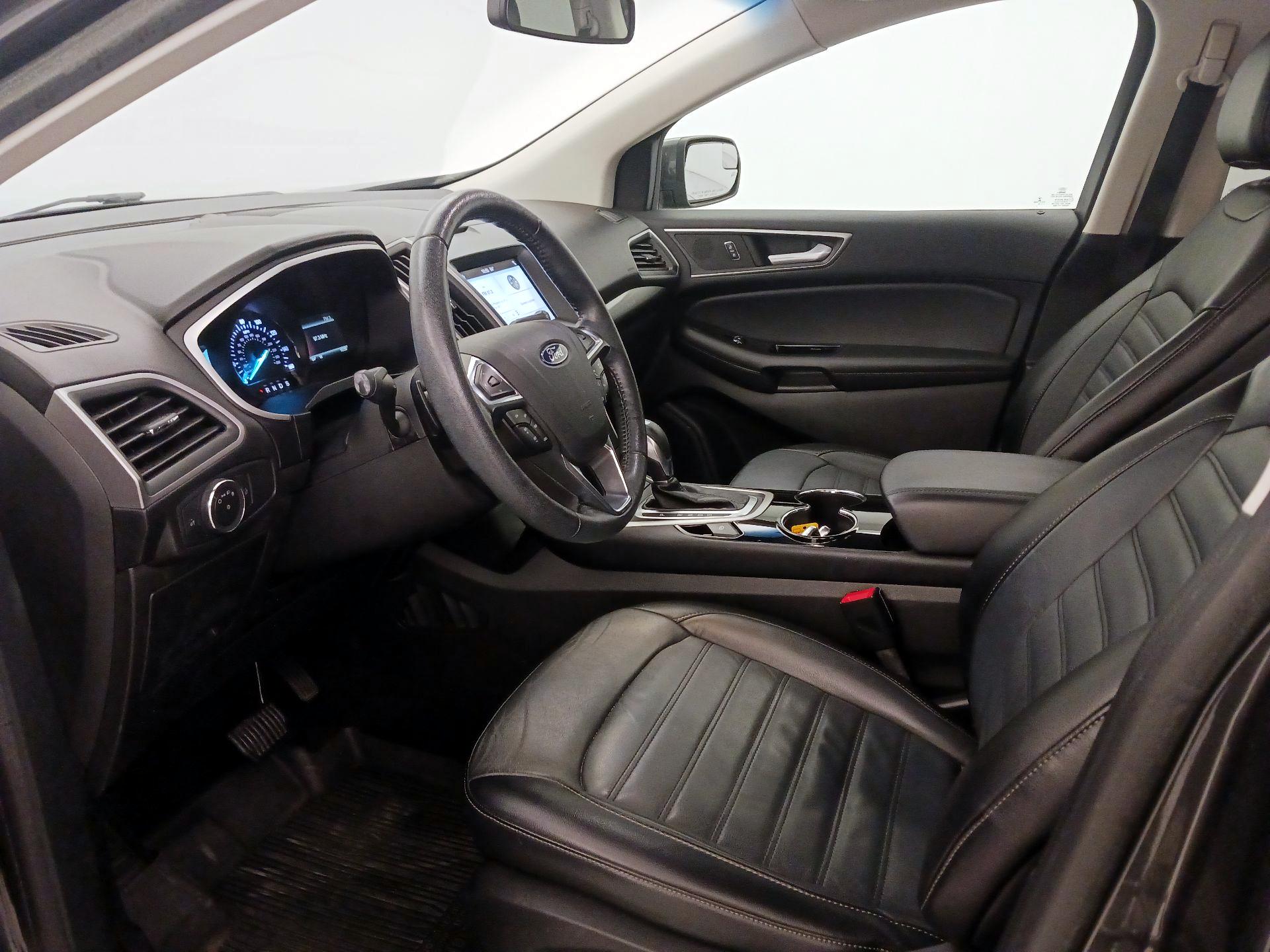 Thumbnail: 2018 Ford Edge - 11
