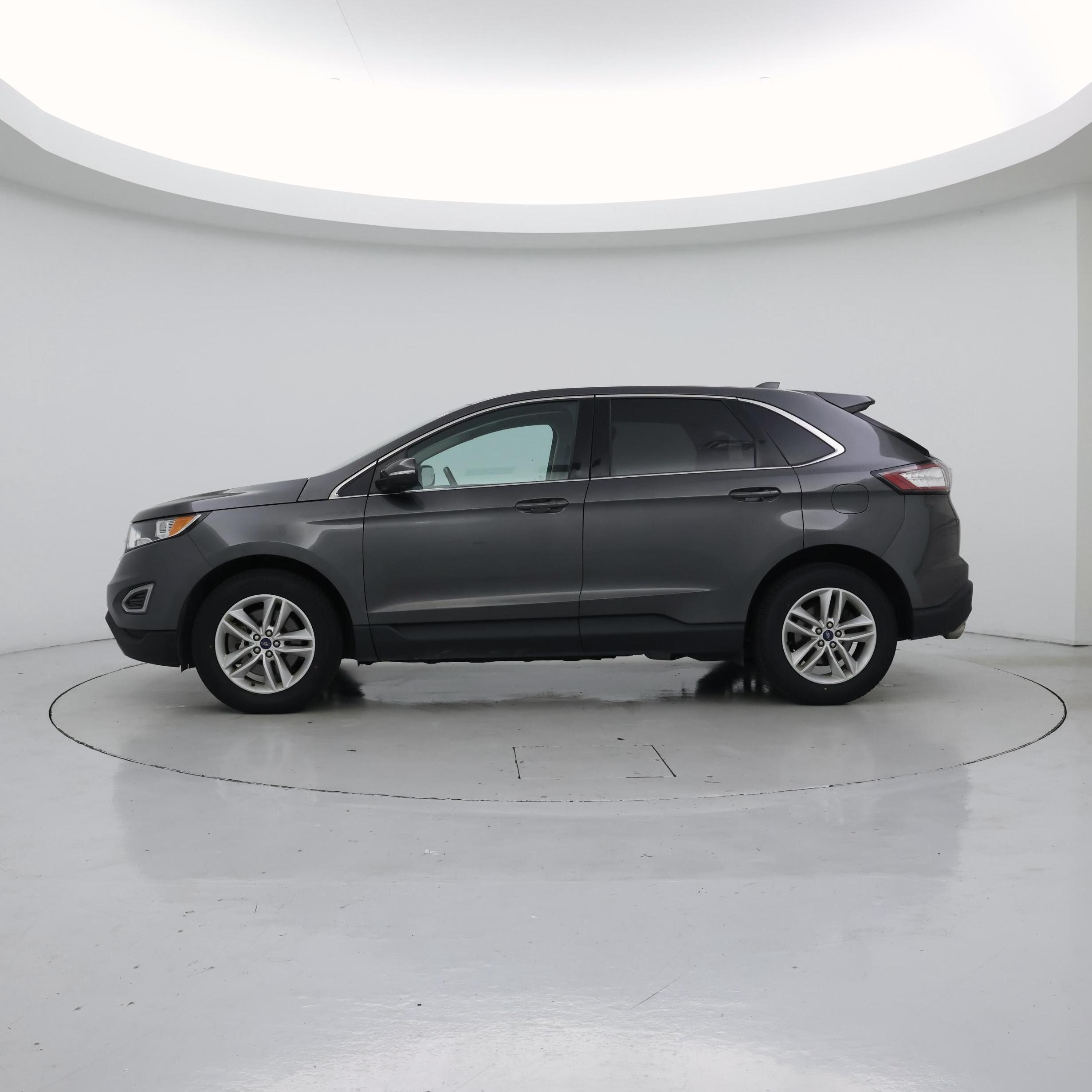 Thumbnail: 2018 Ford Edge - 3
