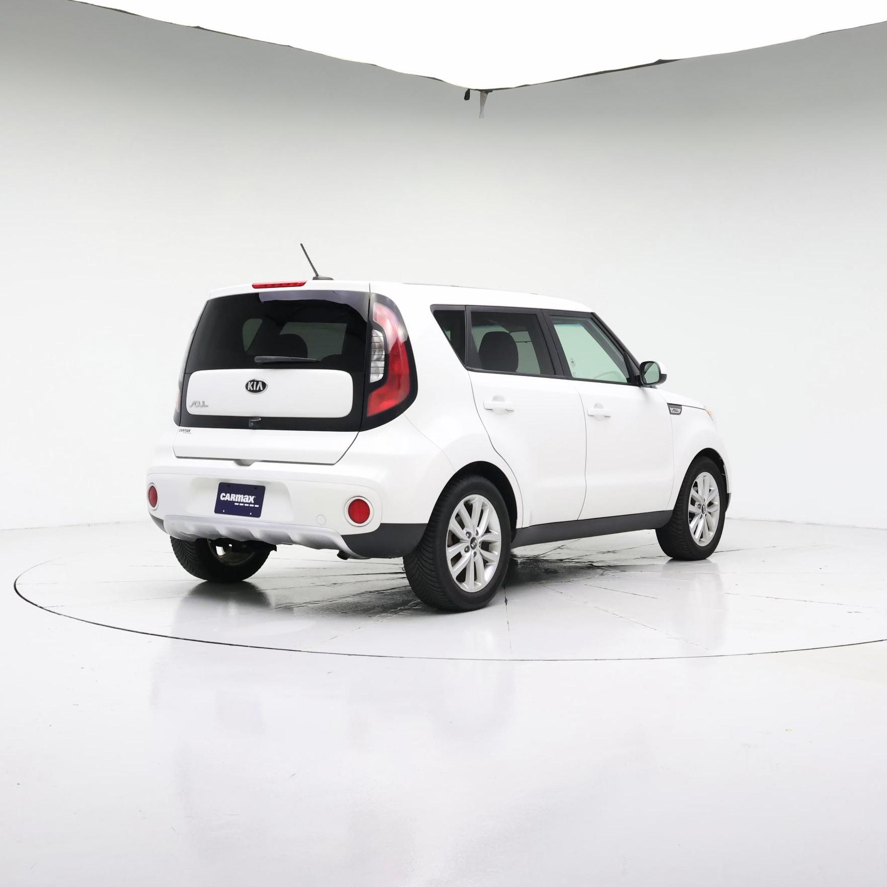Thumbnail: 2017 Kia Soul - 8