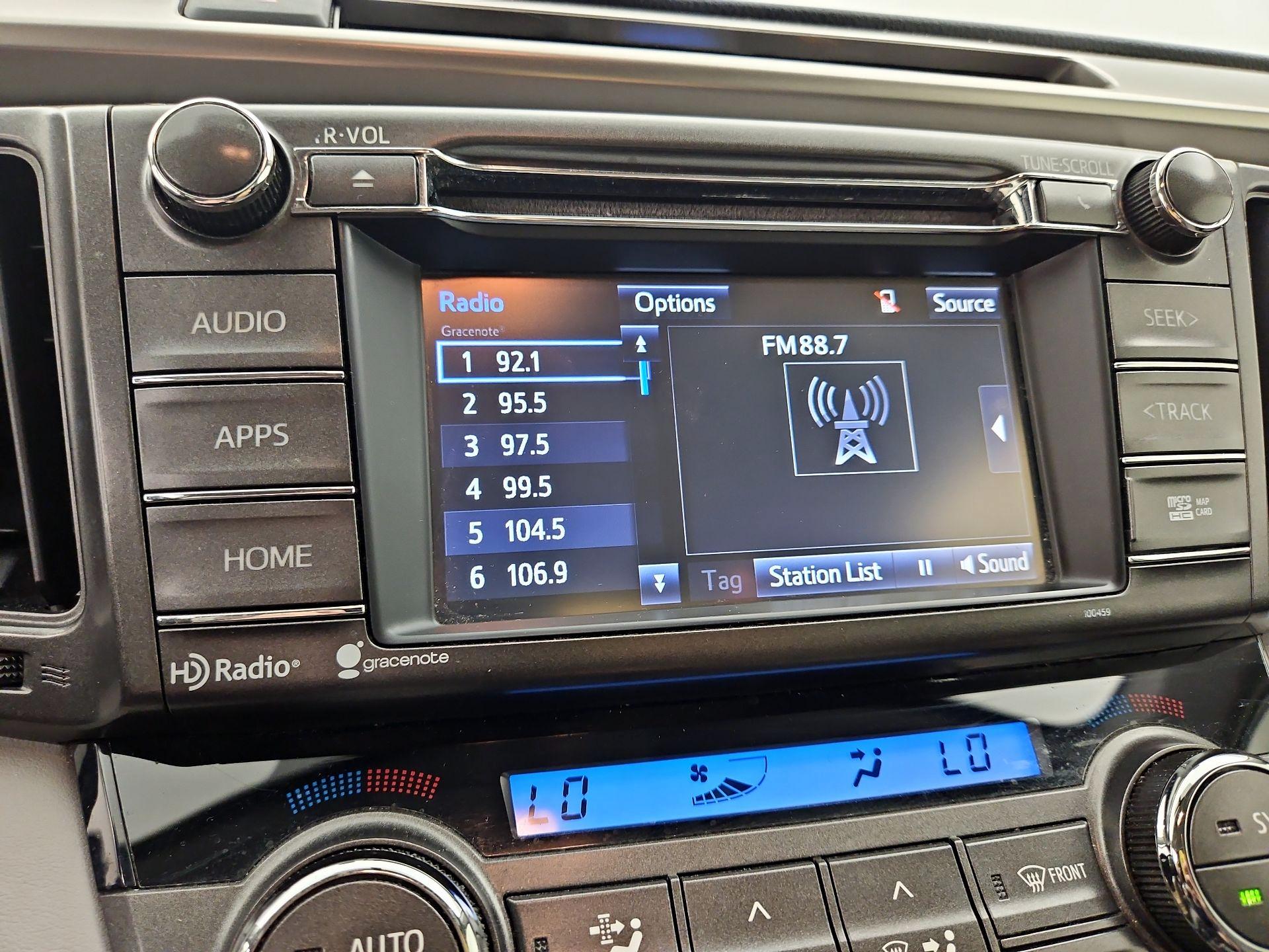 Thumbnail: 2015 Toyota RAV4 - 16