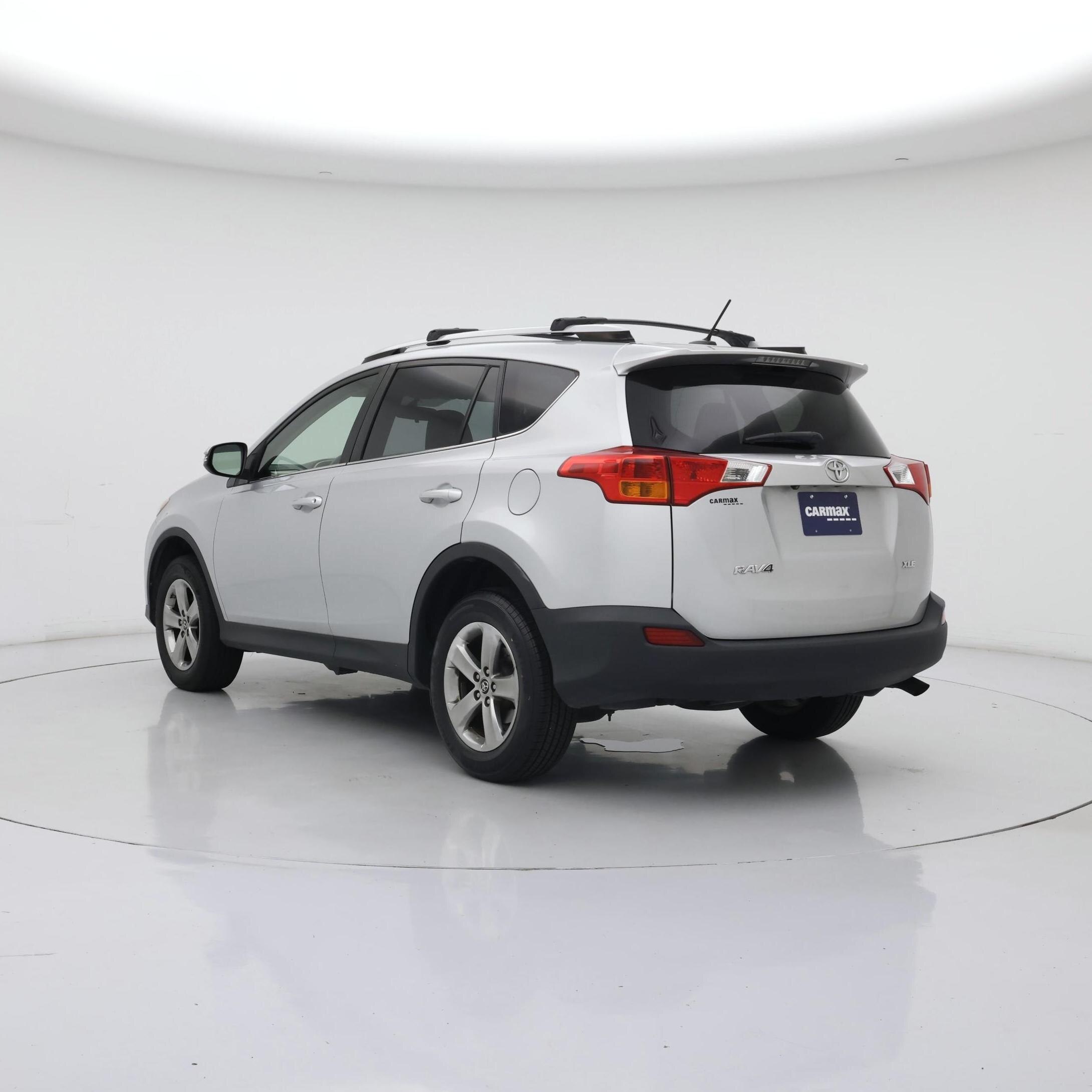 Thumbnail: 2015 Toyota RAV4 - 2