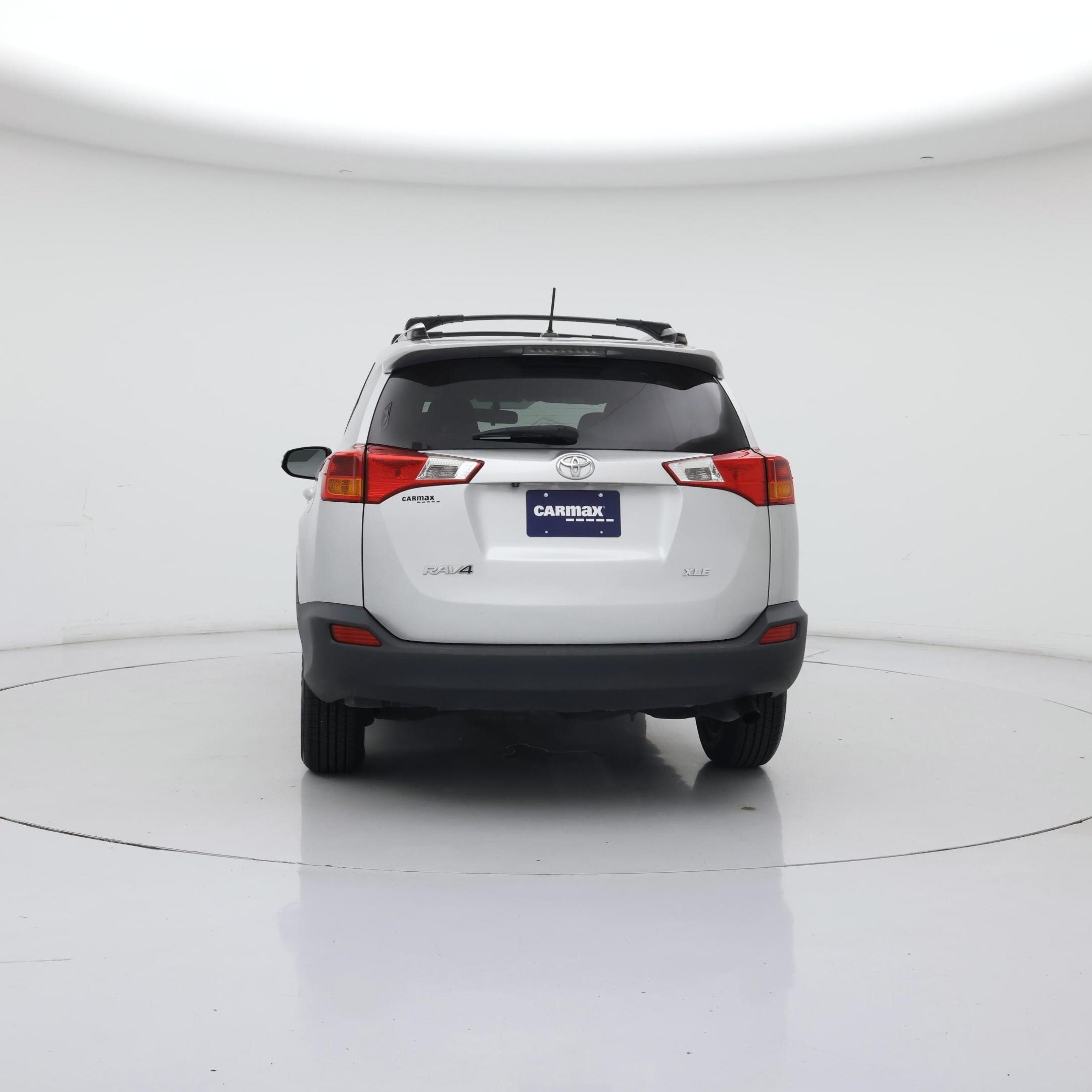 Thumbnail: 2015 Toyota RAV4 - 6