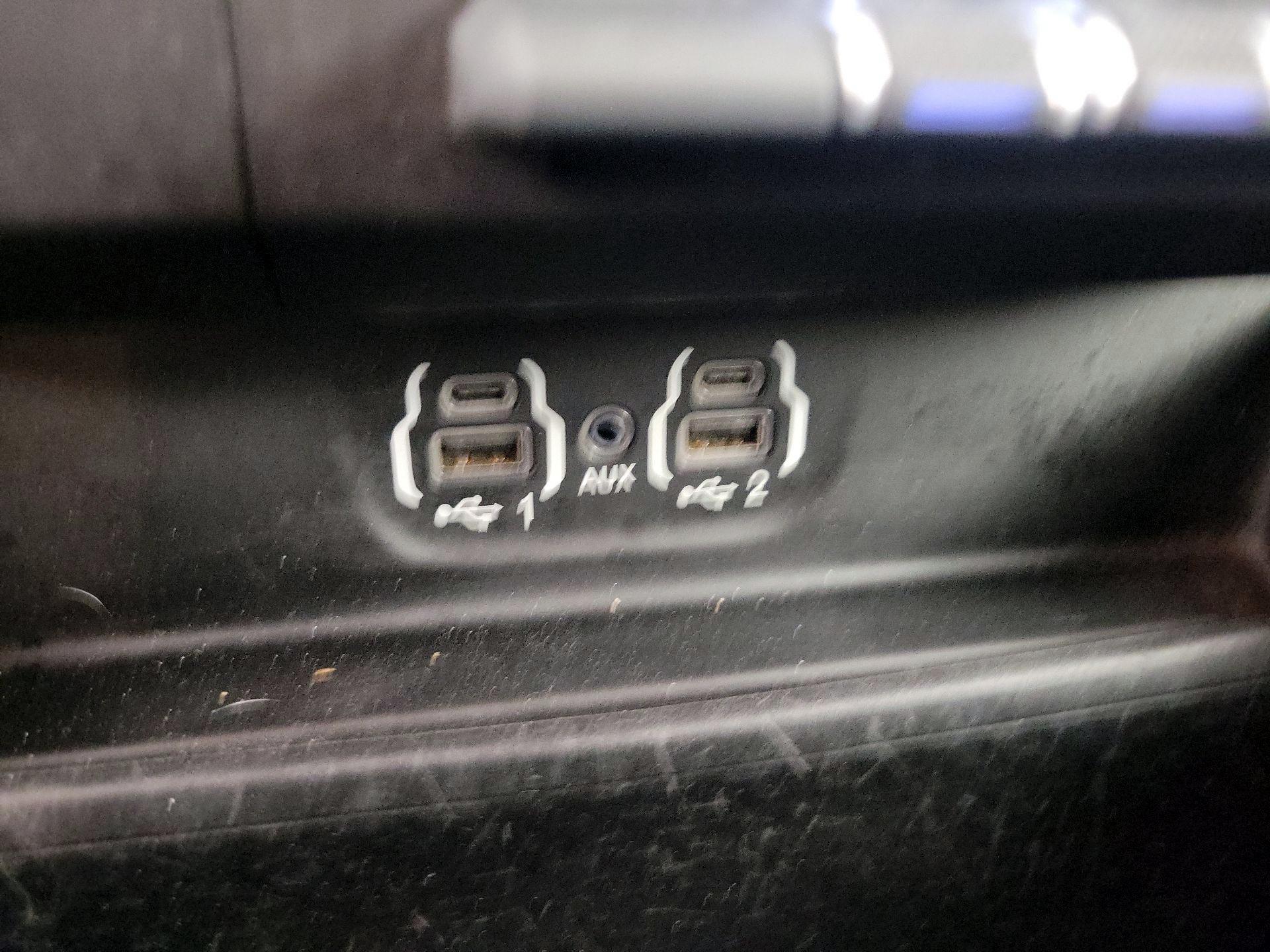 Thumbnail: 2020 RAM 1500 - 19