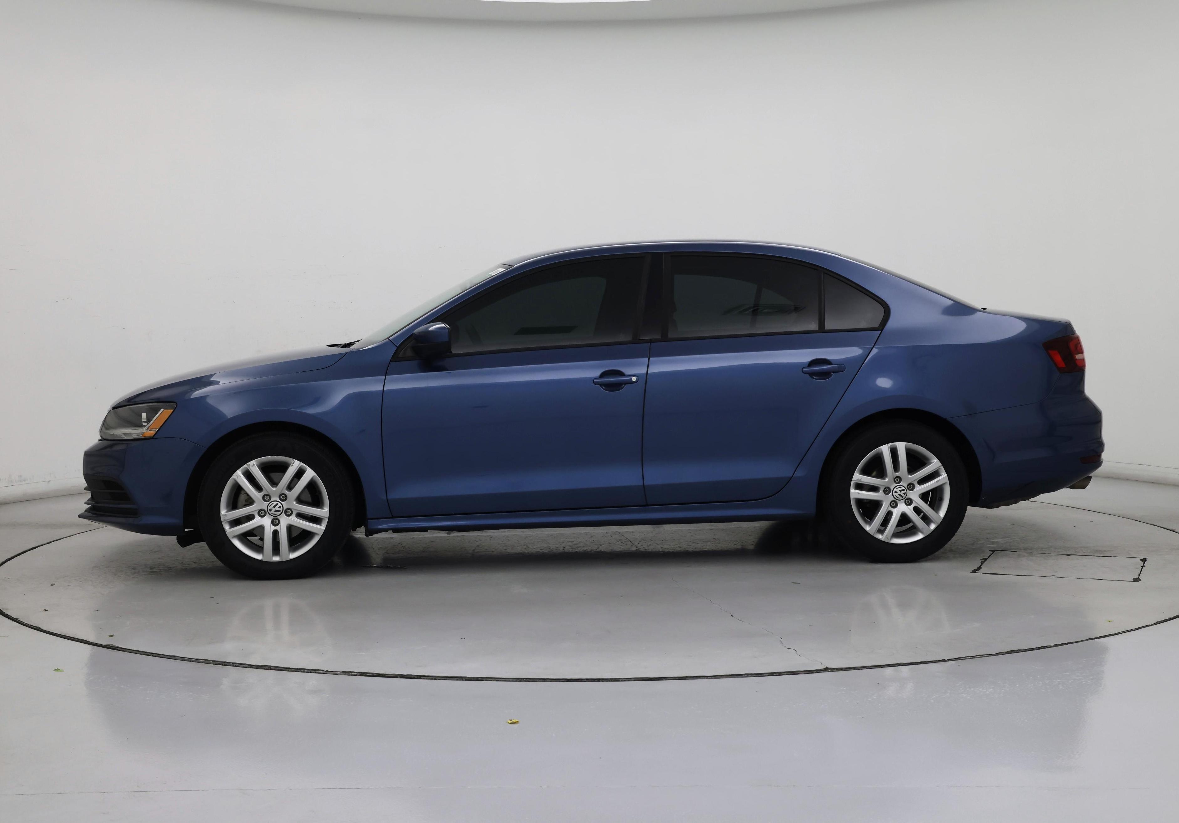 Thumbnail: 2018 Volkswagen Jetta - 3