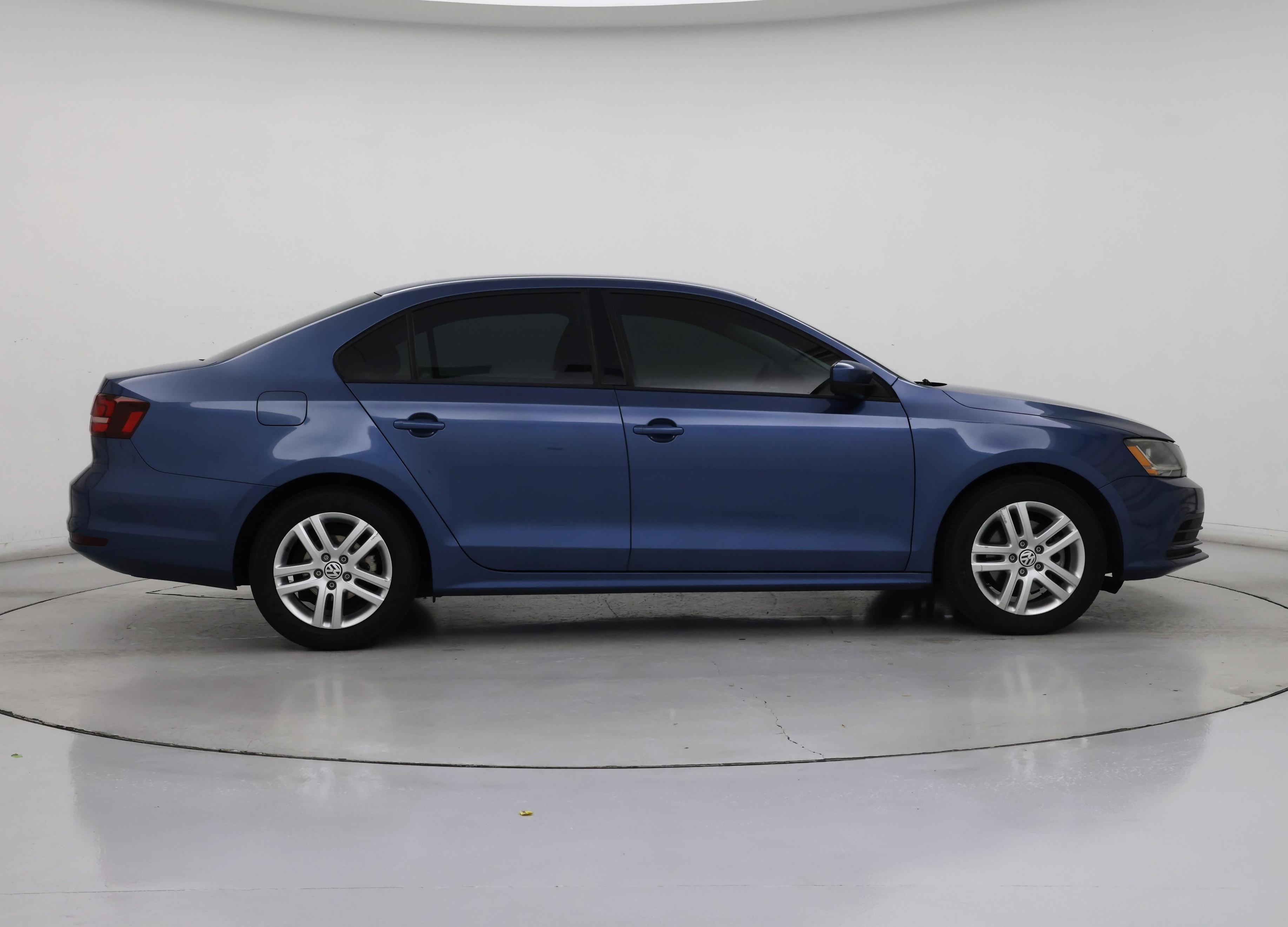 Thumbnail: 2018 Volkswagen Jetta - 7