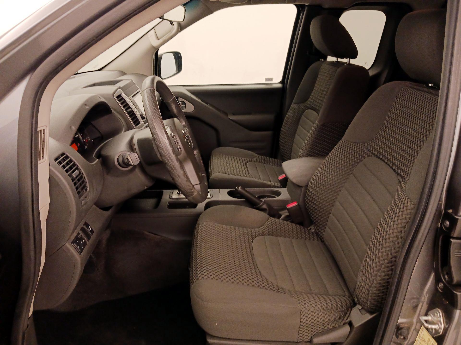 Thumbnail: 2017 Nissan Frontier - 11