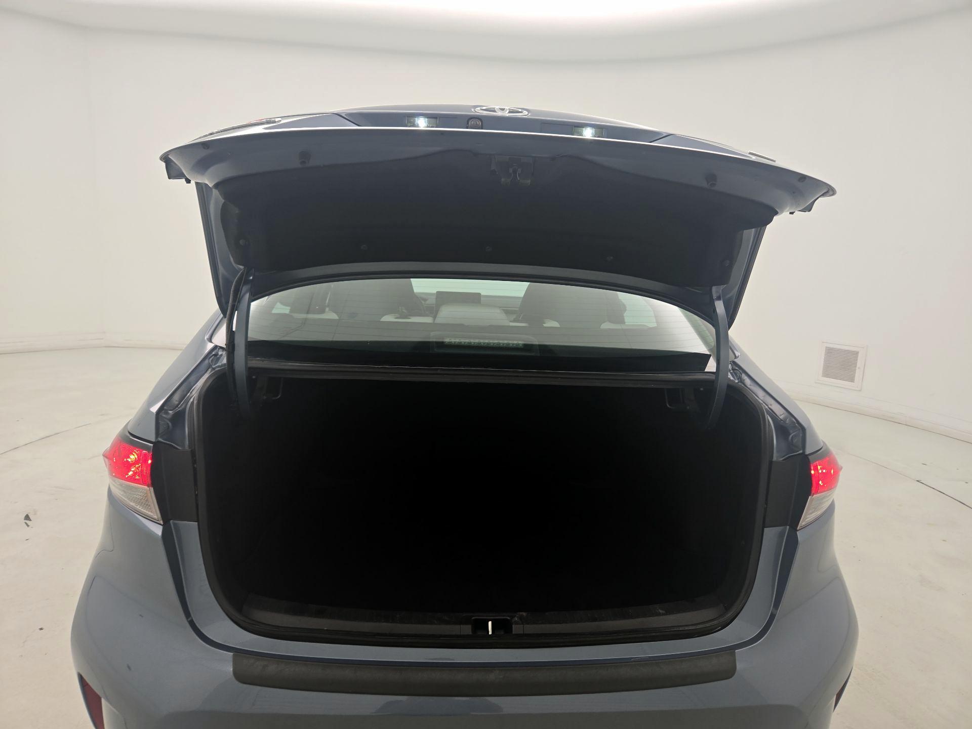 Thumbnail: 2021 Toyota Corolla - 20