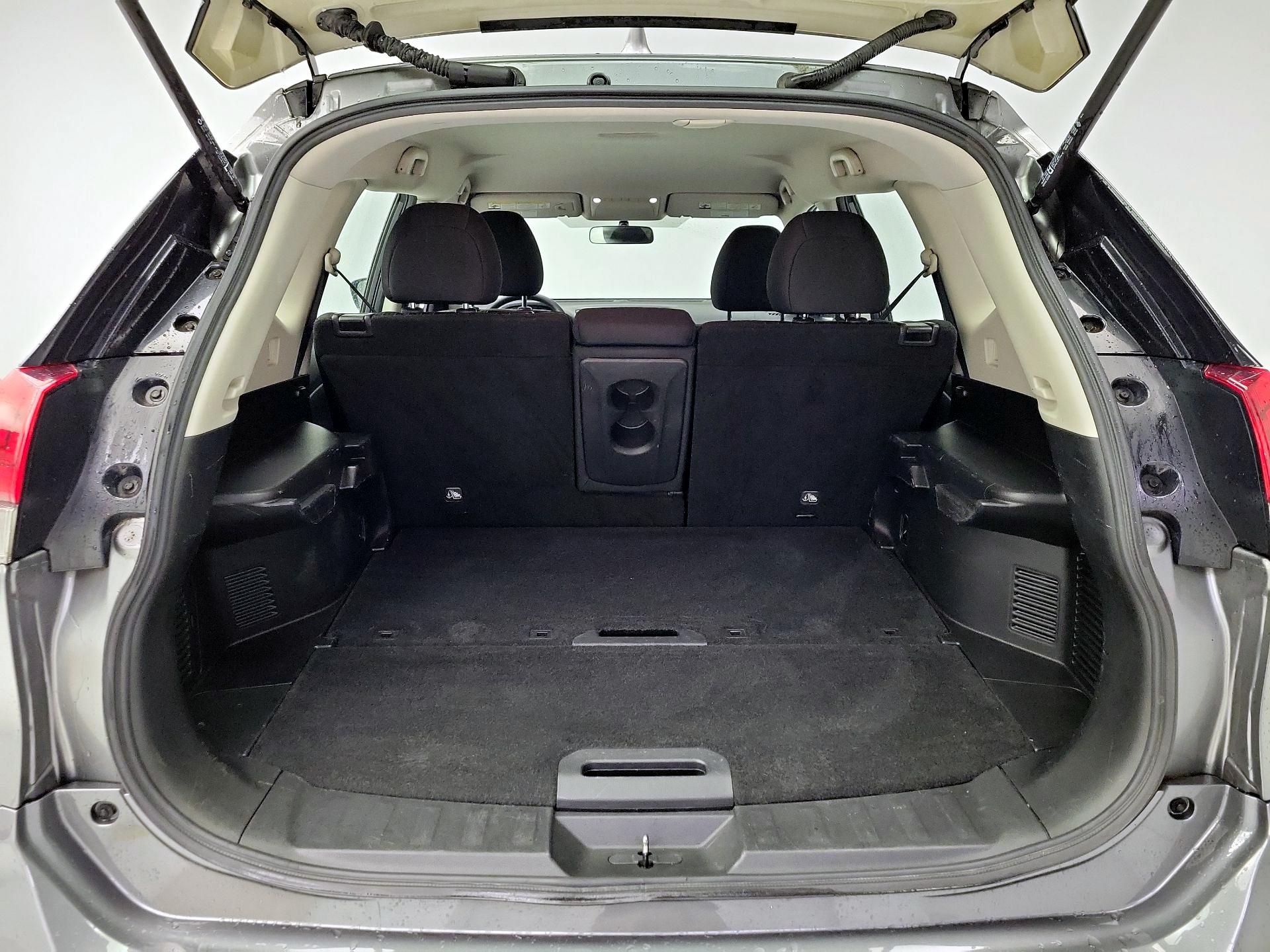Thumbnail: 2018 Nissan Rogue - 20