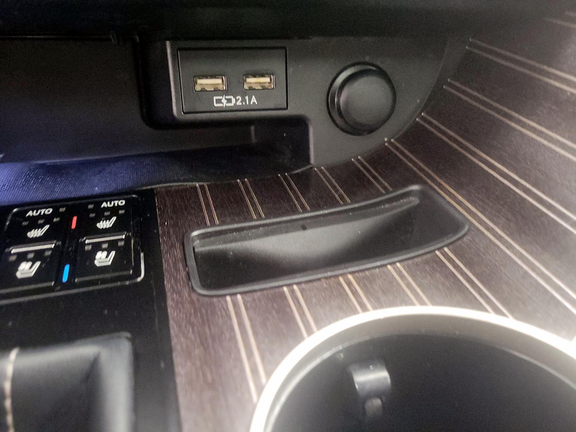 Thumbnail: 2020 Lexus RX - 19