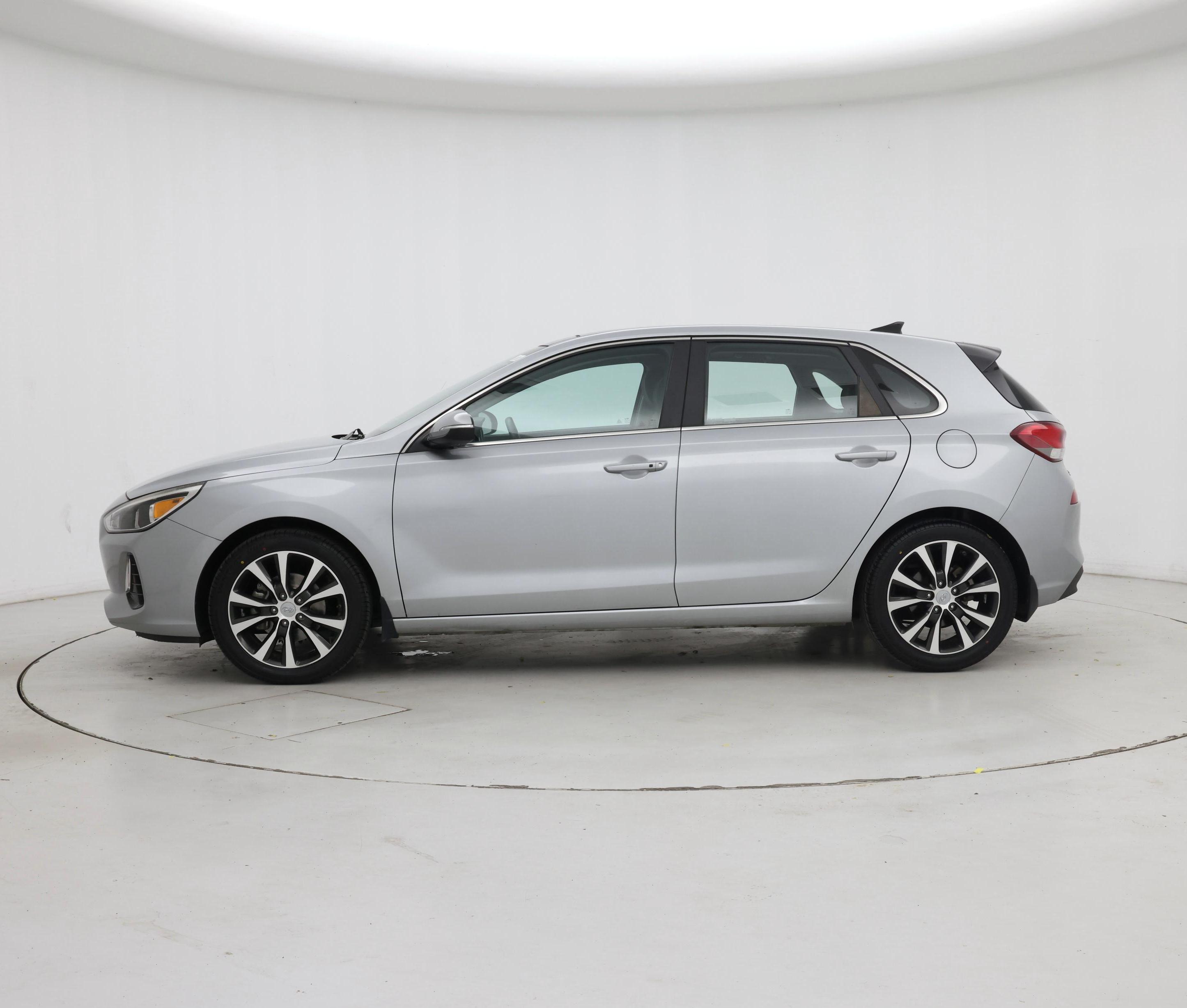 Thumbnail: 2020 Hyundai Elantra - 3