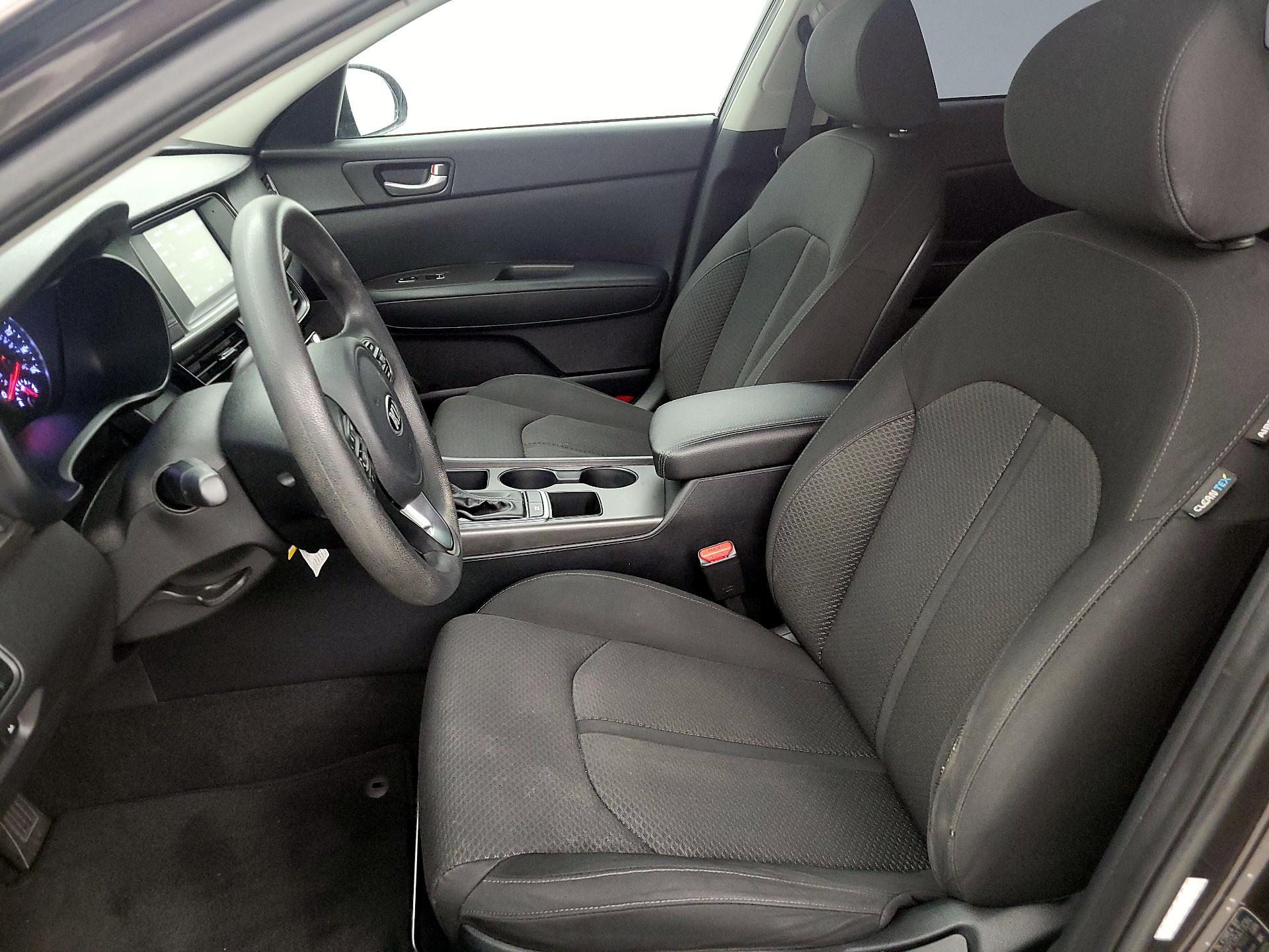Thumbnail: 2018 Kia Optima - 11