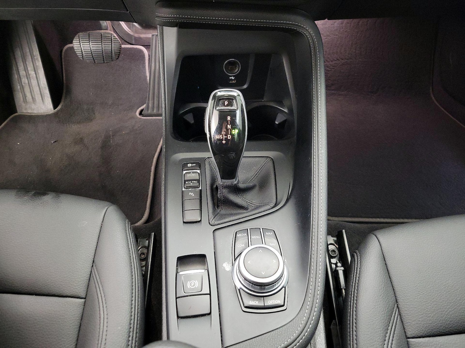 2021 BMW X1 28i - Photo 19