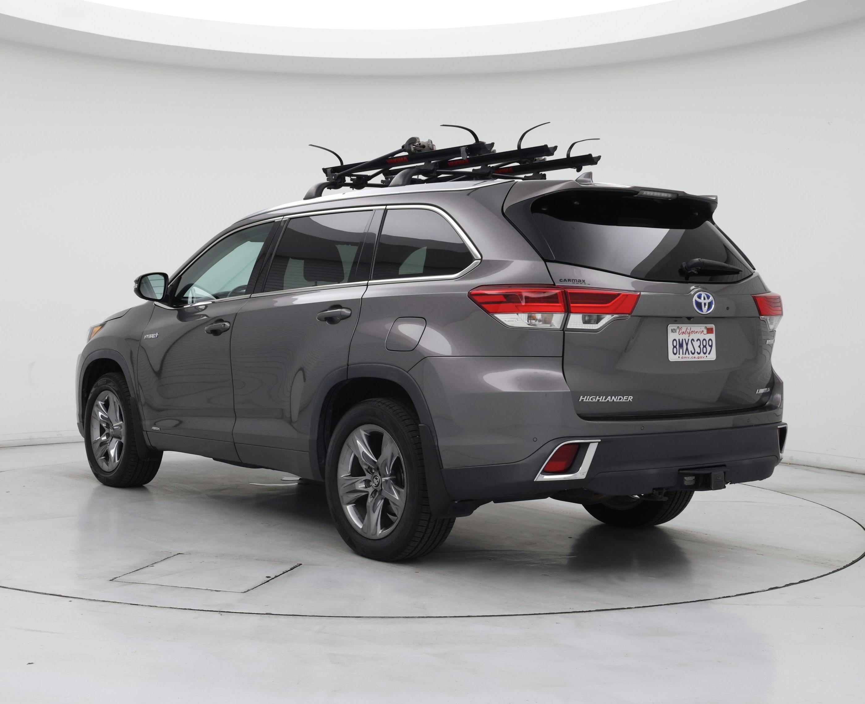 Thumbnail: 2019 Toyota Highlander - 2