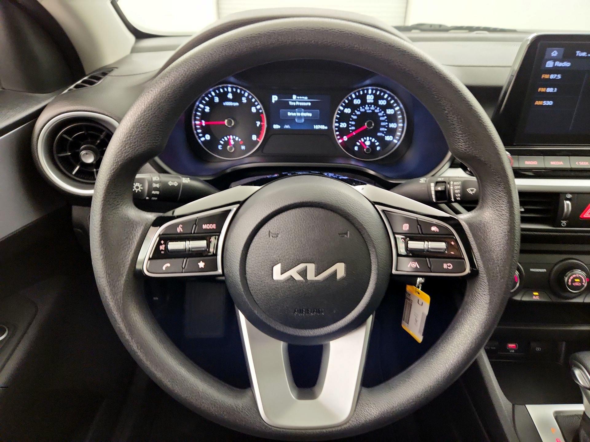 Thumbnail: 2024 Kia Forte - 10