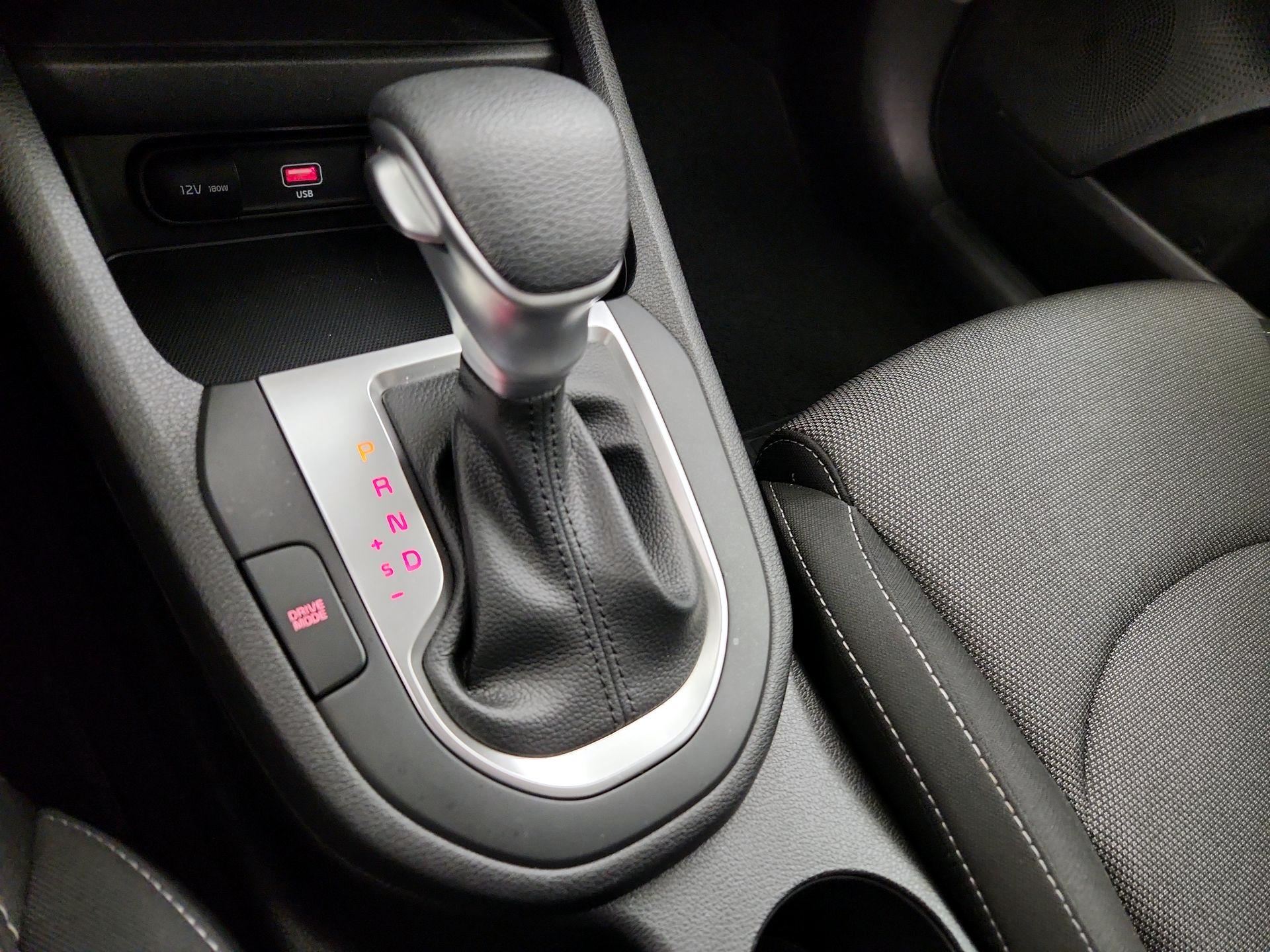 Thumbnail: 2024 Kia Forte - 17