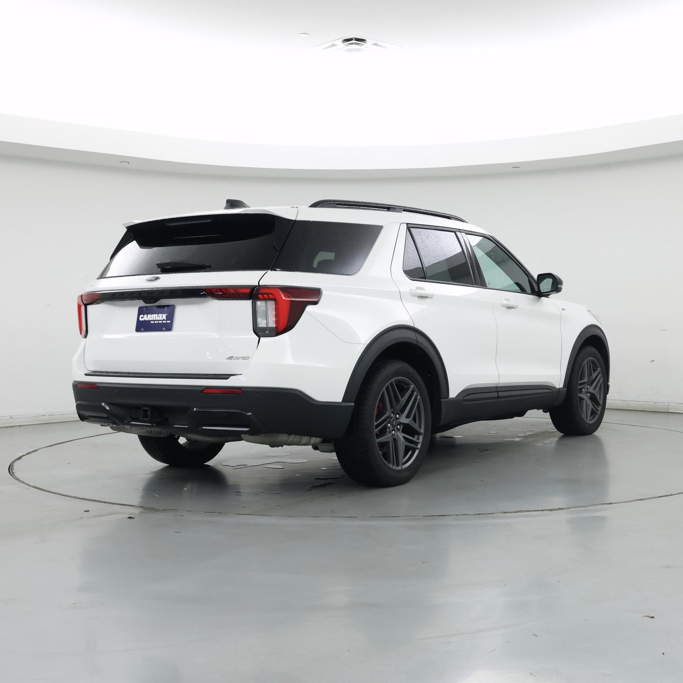Thumbnail: 2025 Ford Explorer - 8