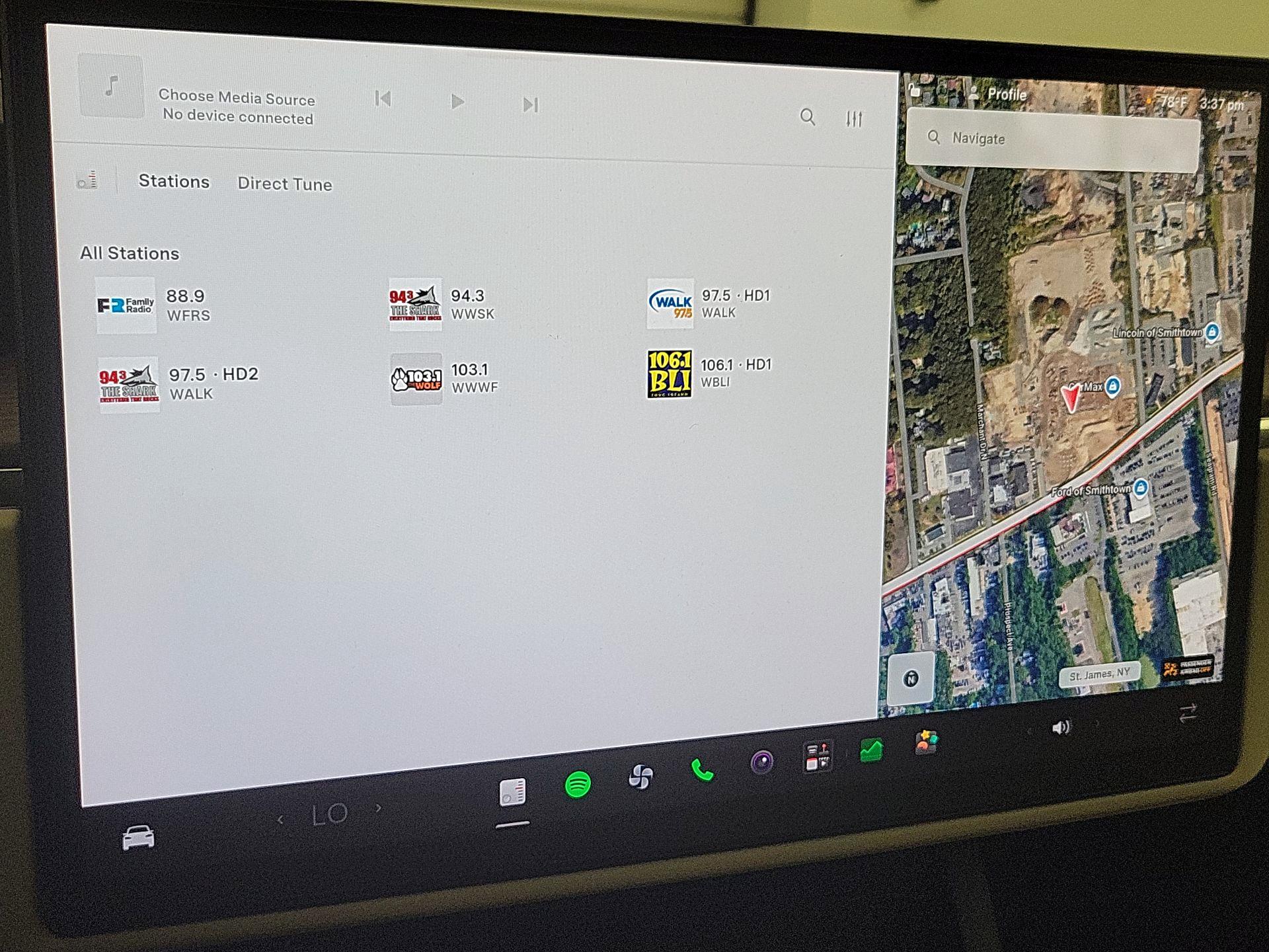 Thumbnail: 2022 Tesla Model X - 15