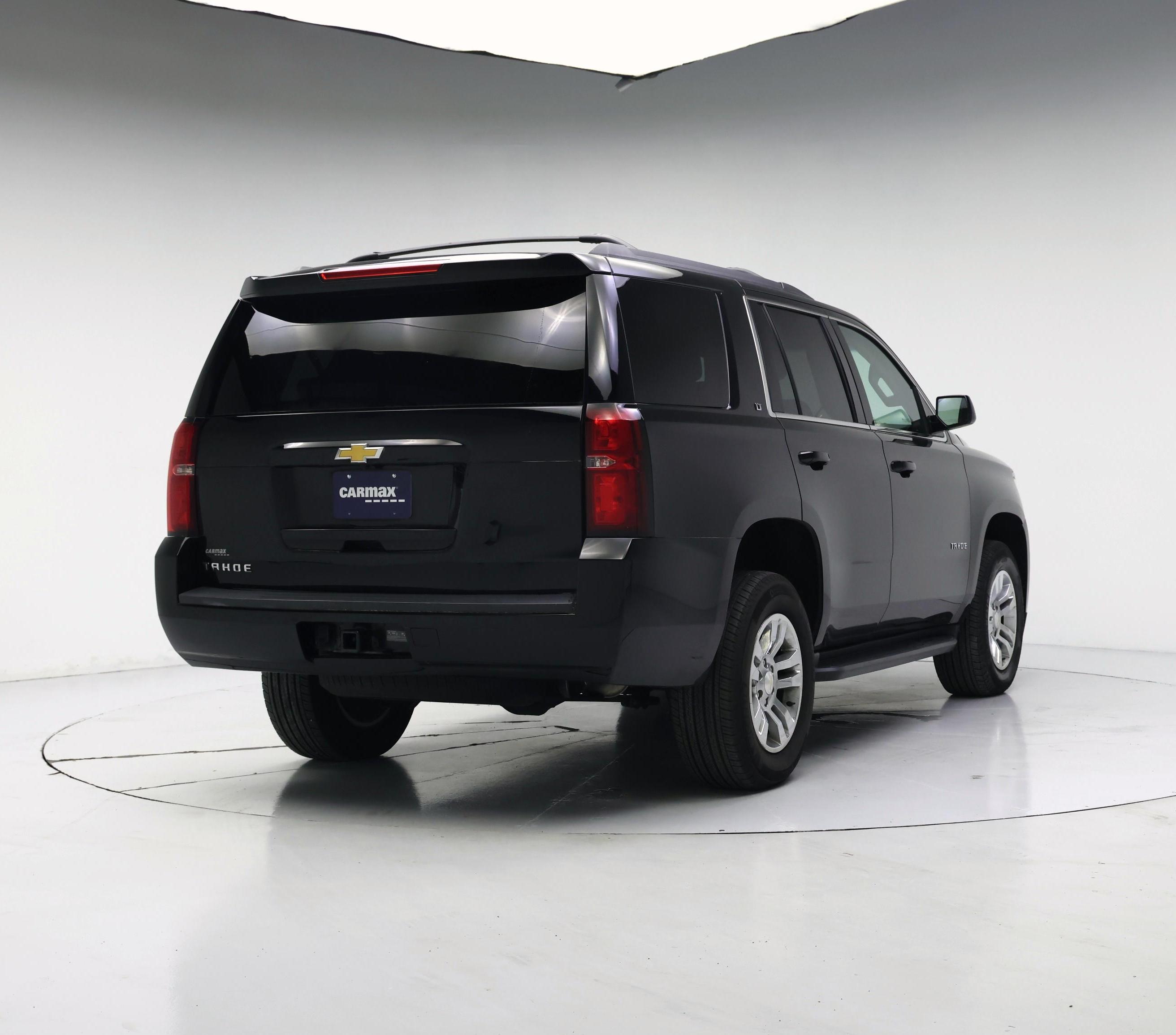Thumbnail: 2019 Chevrolet Tahoe - 8