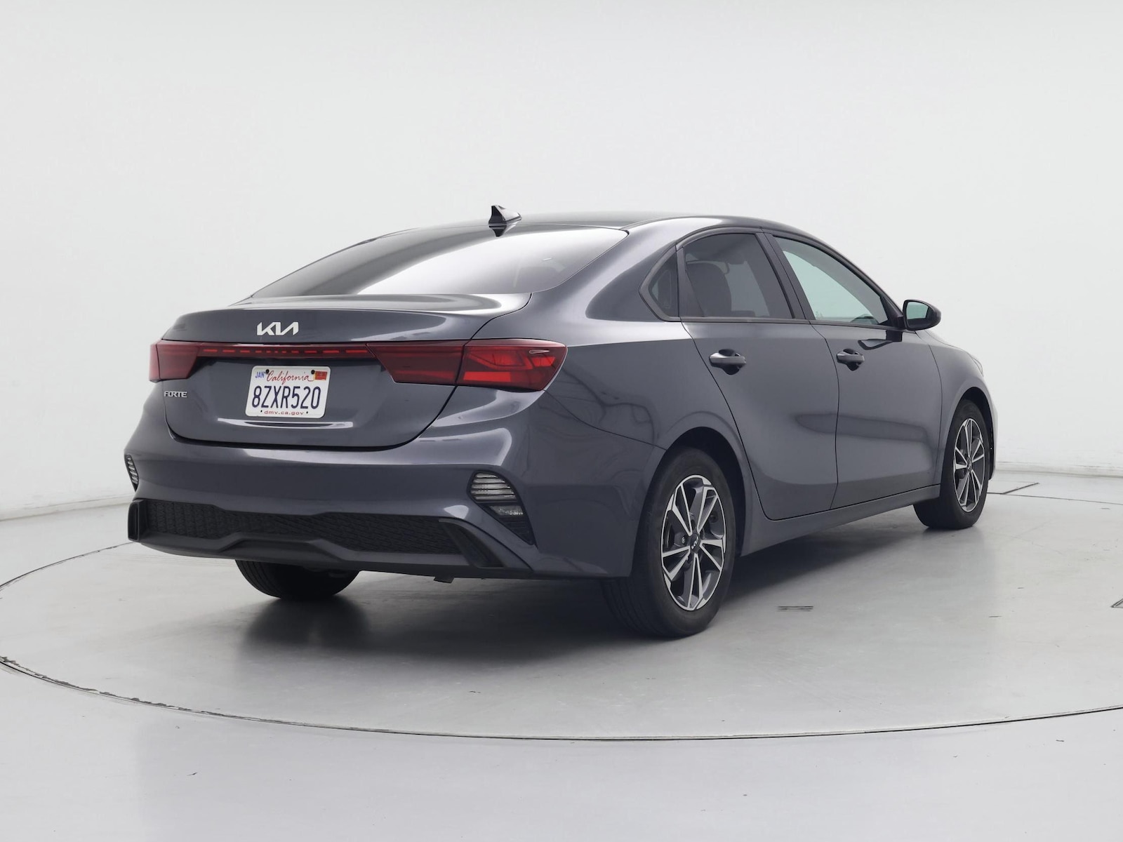 2022 Kia FORTE LXS - Photo 9