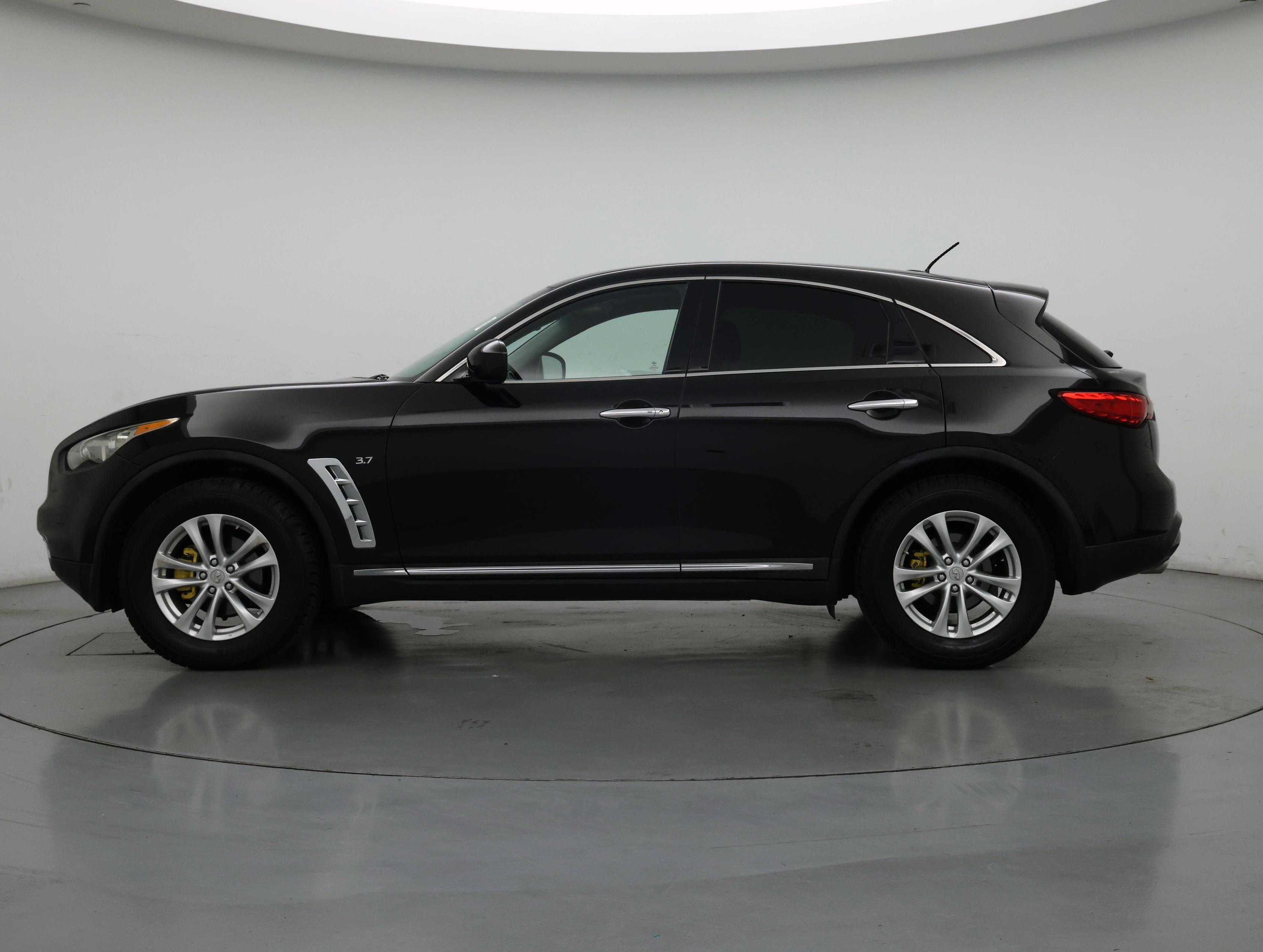 Thumbnail: 2017 INFINITI QX70 - 3