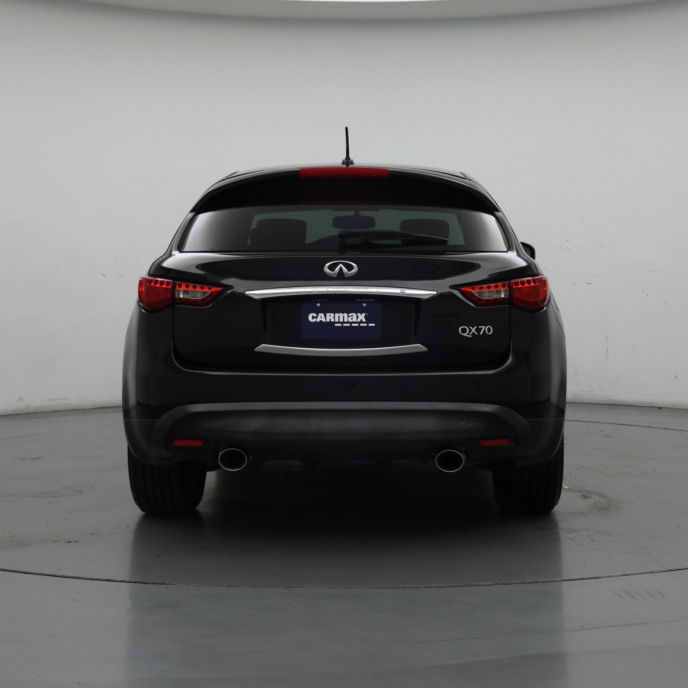 Thumbnail: 2017 INFINITI QX70 - 6