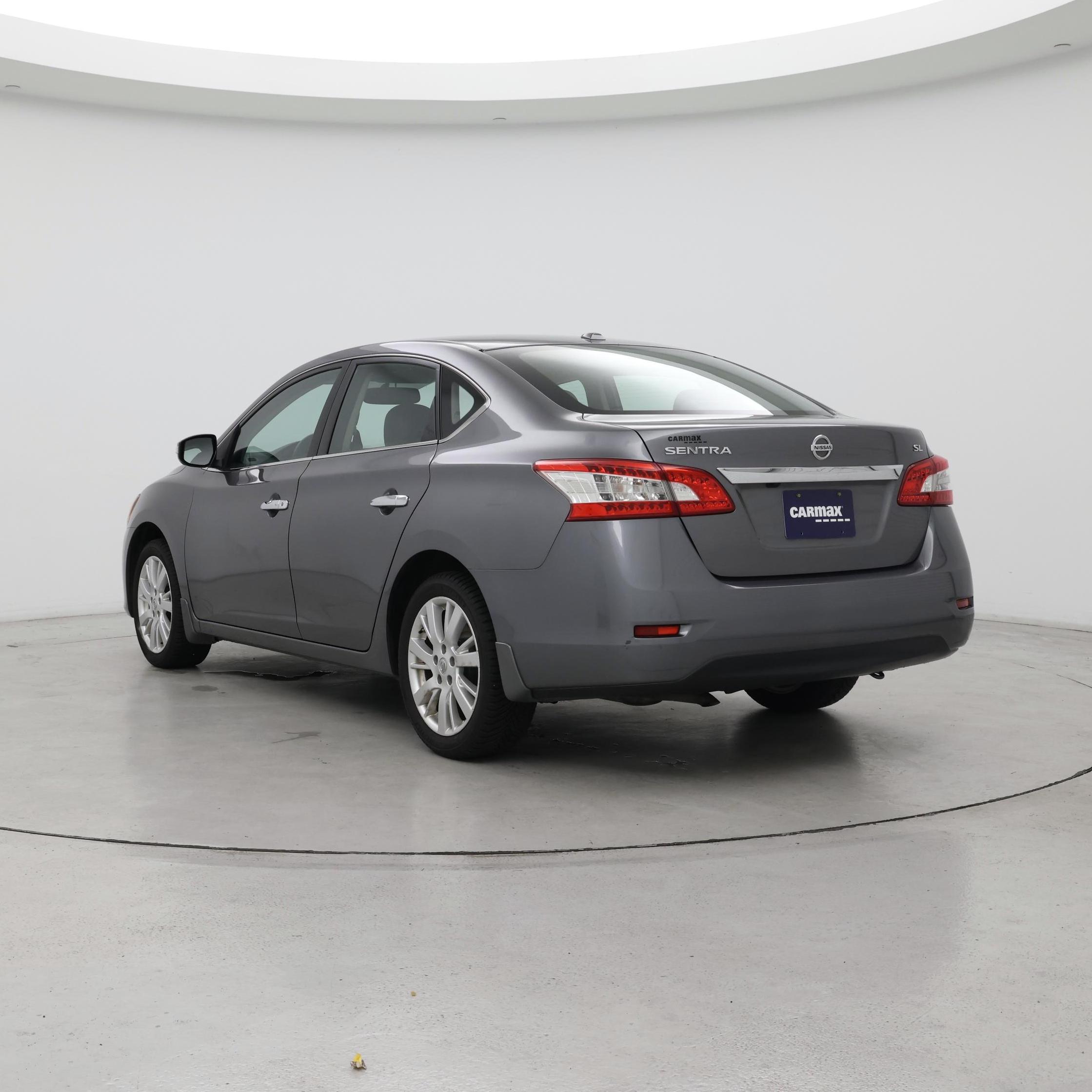 Thumbnail: 2015 Nissan Sentra - 2