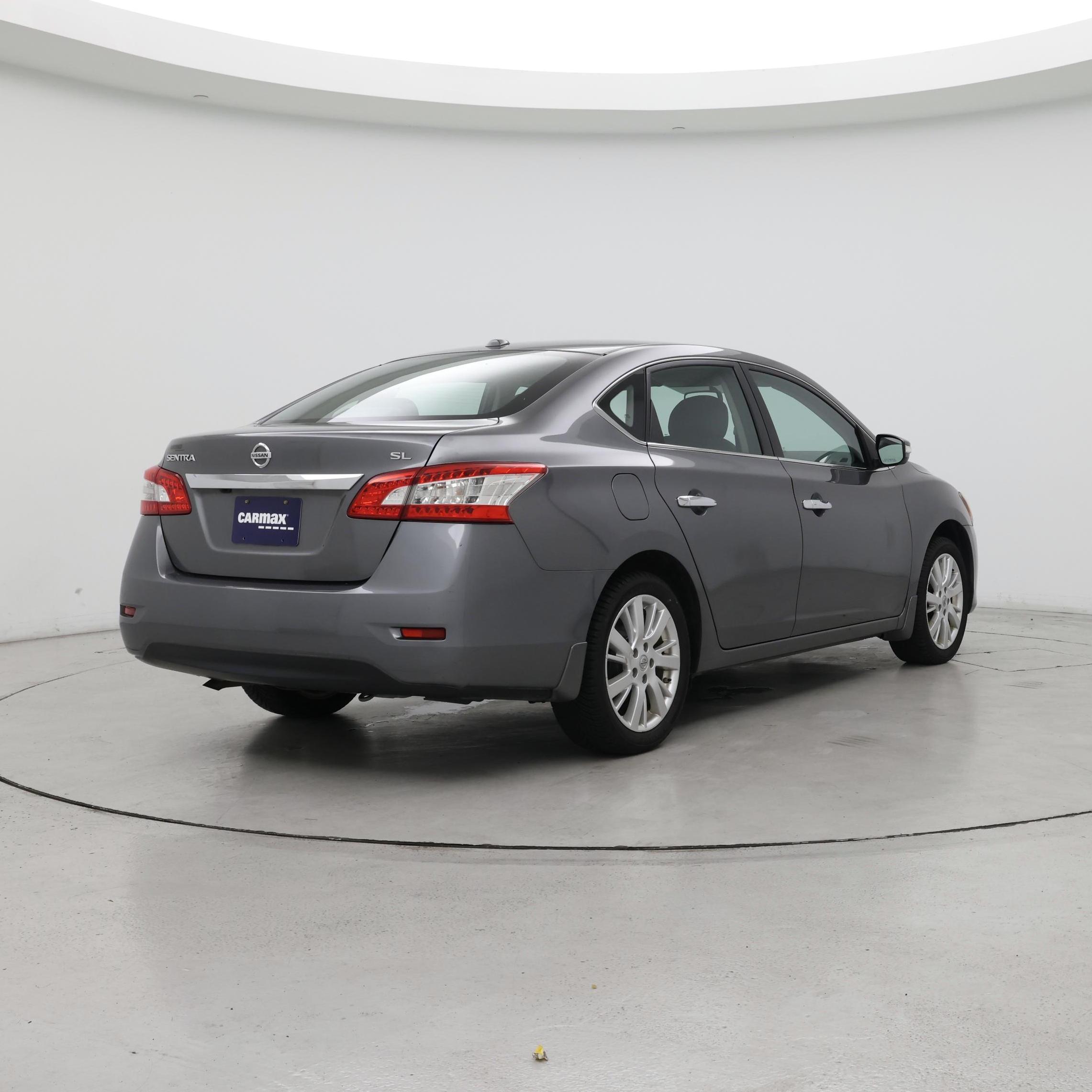Thumbnail: 2015 Nissan Sentra - 8