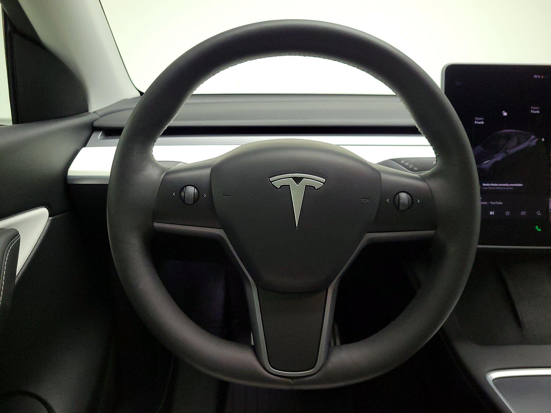 Thumbnail: 2022 Tesla Model Y - 10