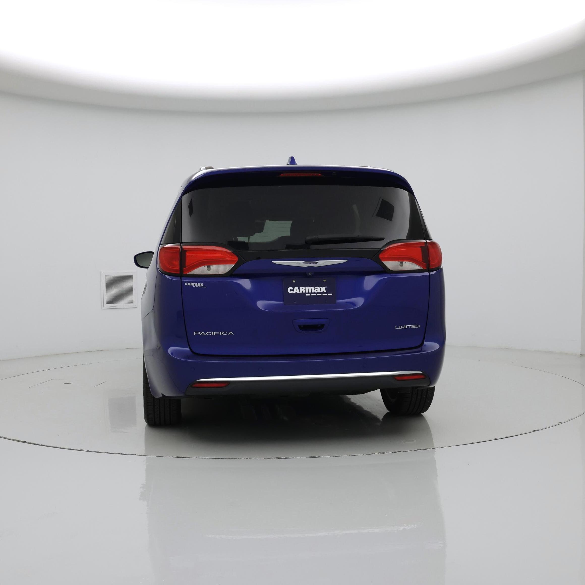 Thumbnail: 2019 Chrysler Pacifica - 6