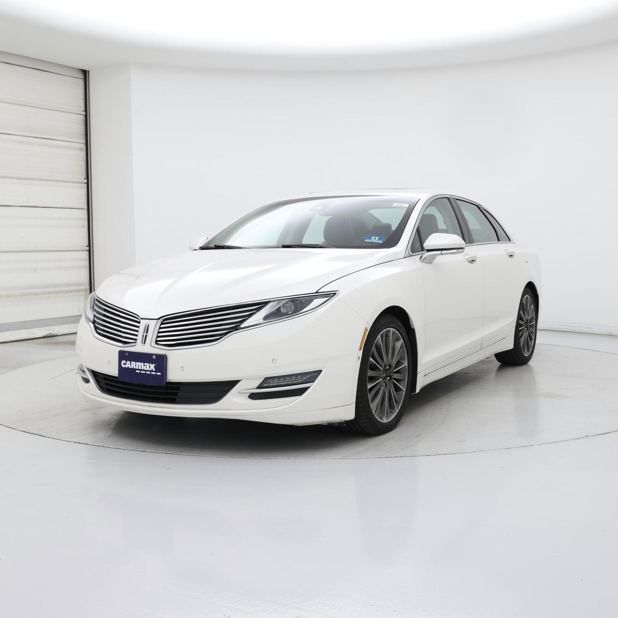 Thumbnail: 2015 Lincoln MKZ - 4