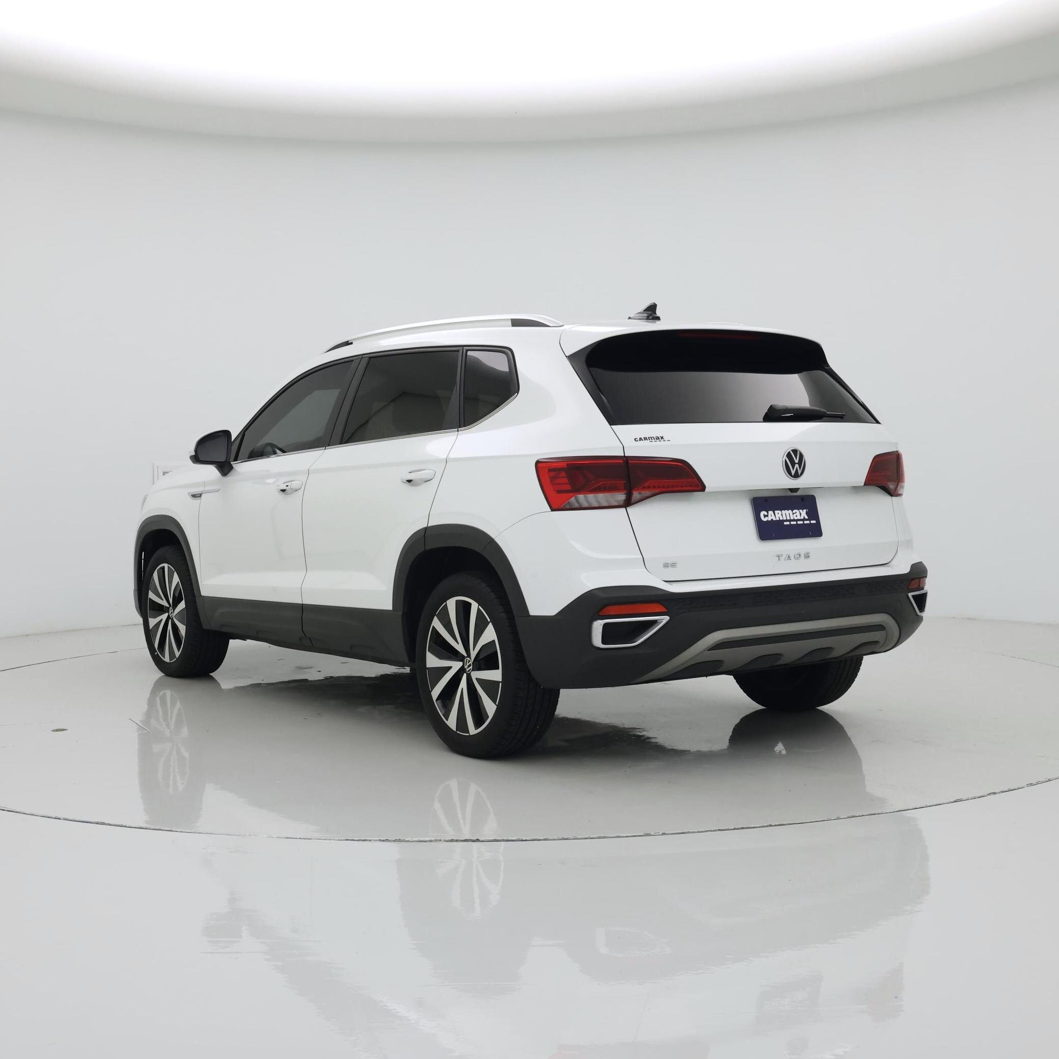 Thumbnail: 2022 Volkswagen Taos - 2