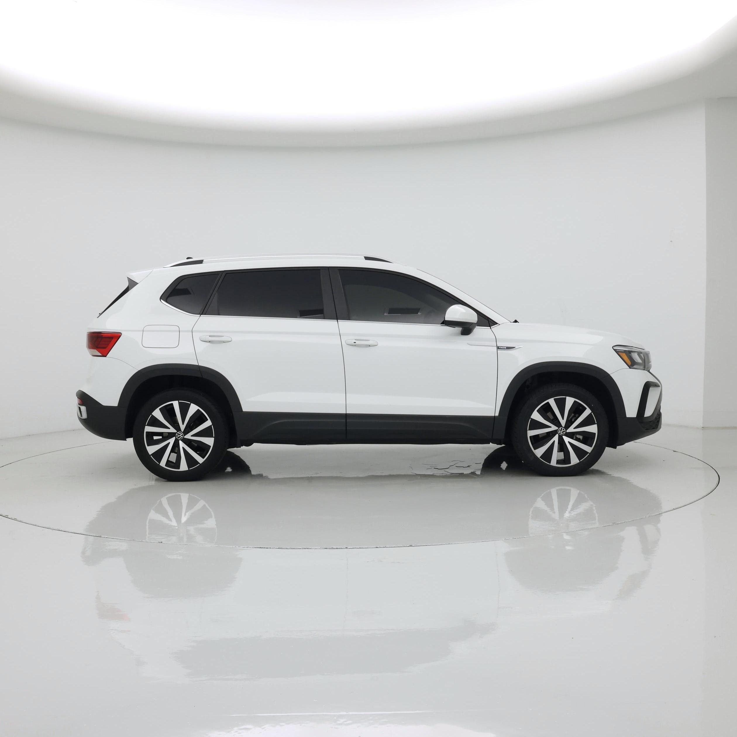 Thumbnail: 2022 Volkswagen Taos - 7