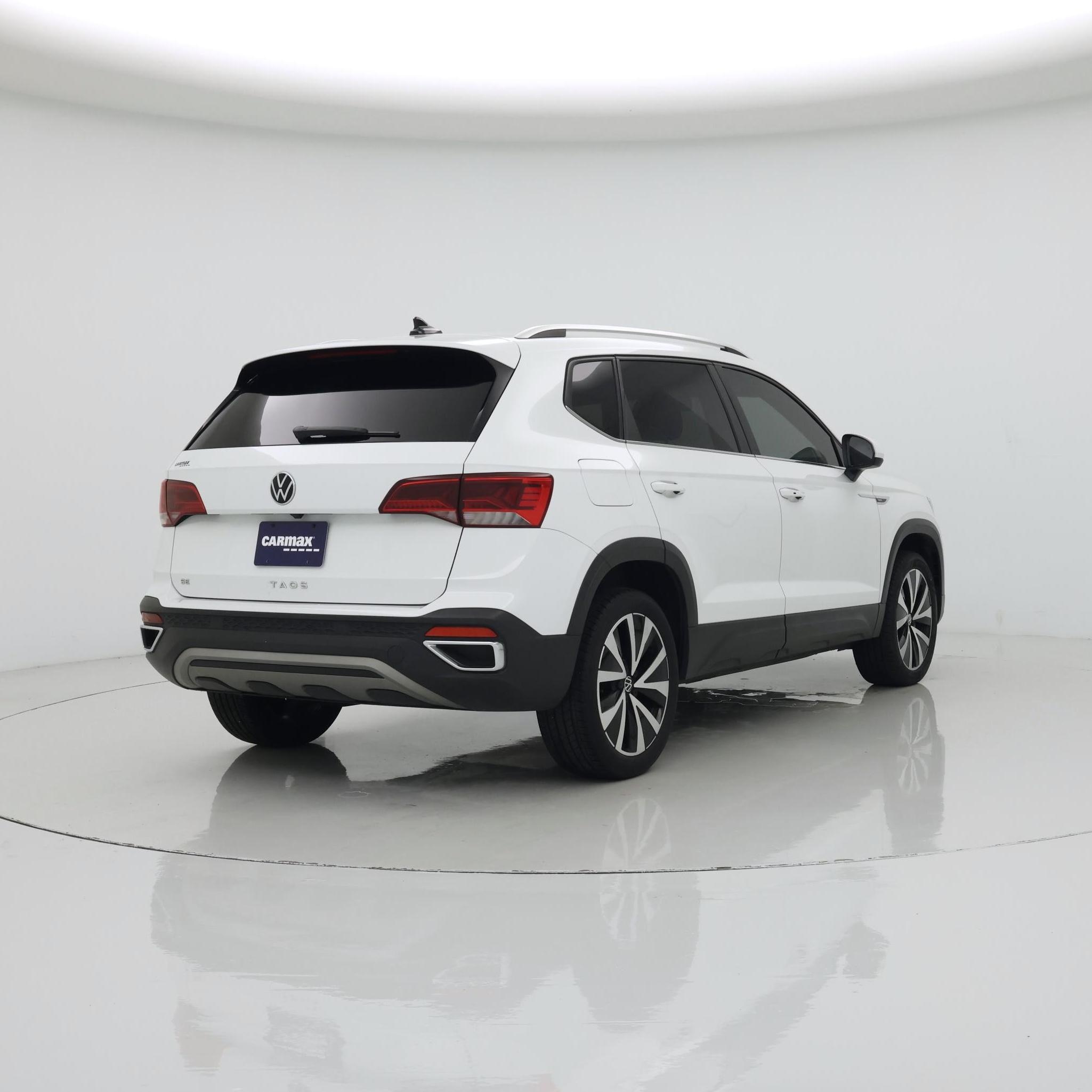 Thumbnail: 2022 Volkswagen Taos - 8