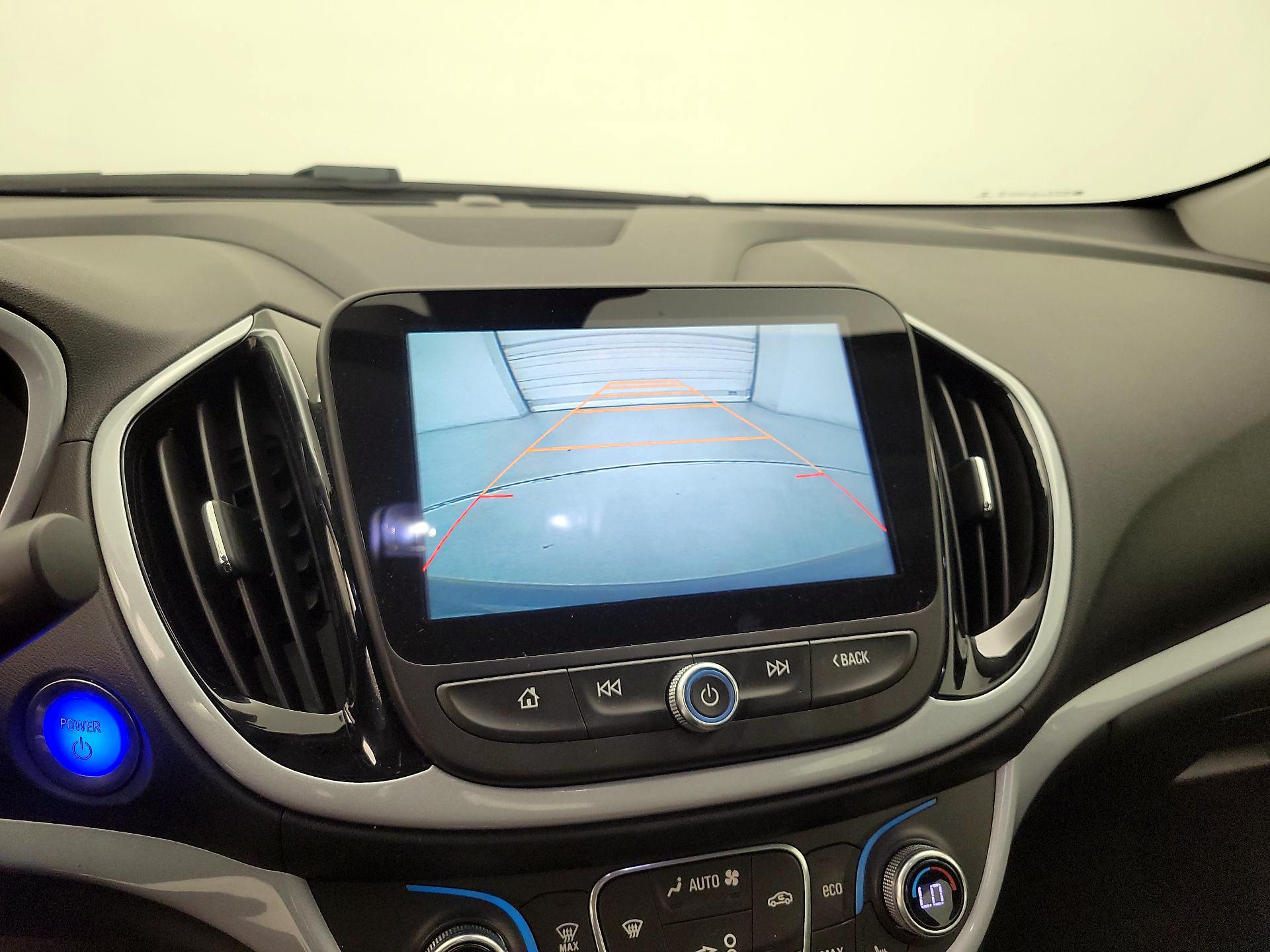 Thumbnail: 2017 Chevrolet Volt - 14