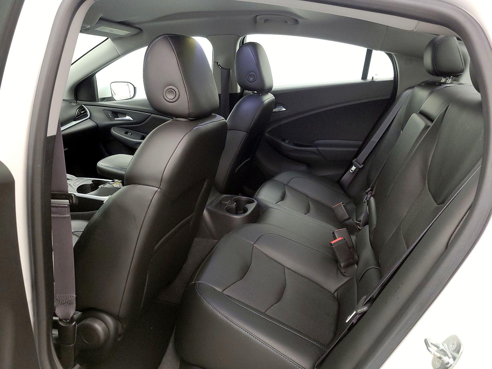 Thumbnail: 2017 Chevrolet Volt - 19