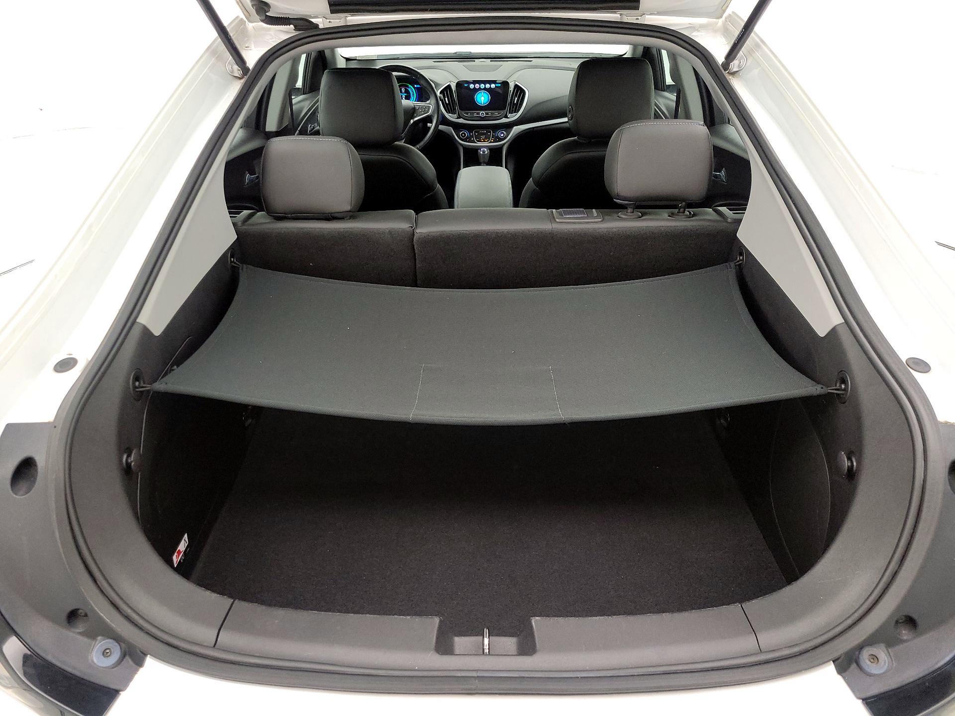Thumbnail: 2017 Chevrolet Volt - 20