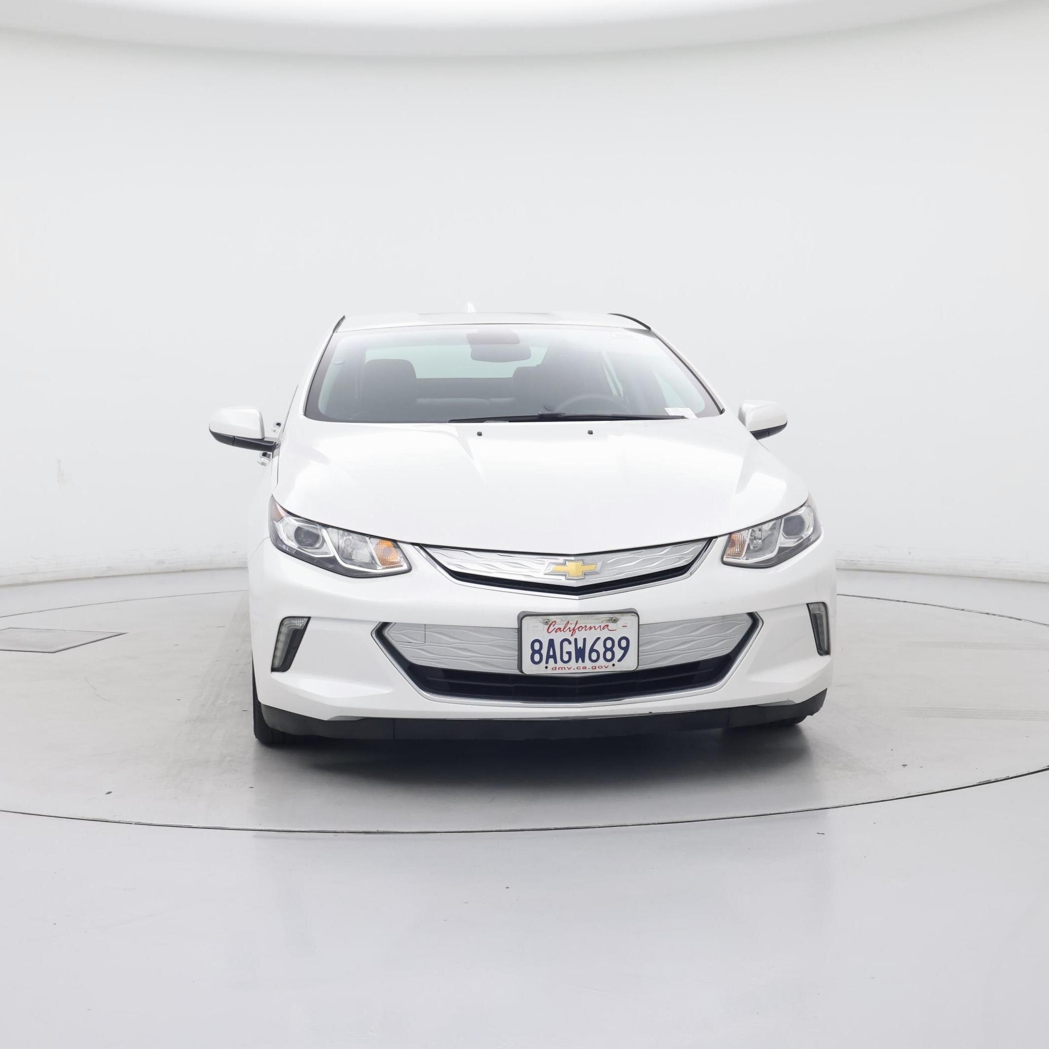 Thumbnail: 2017 Chevrolet Volt - 5