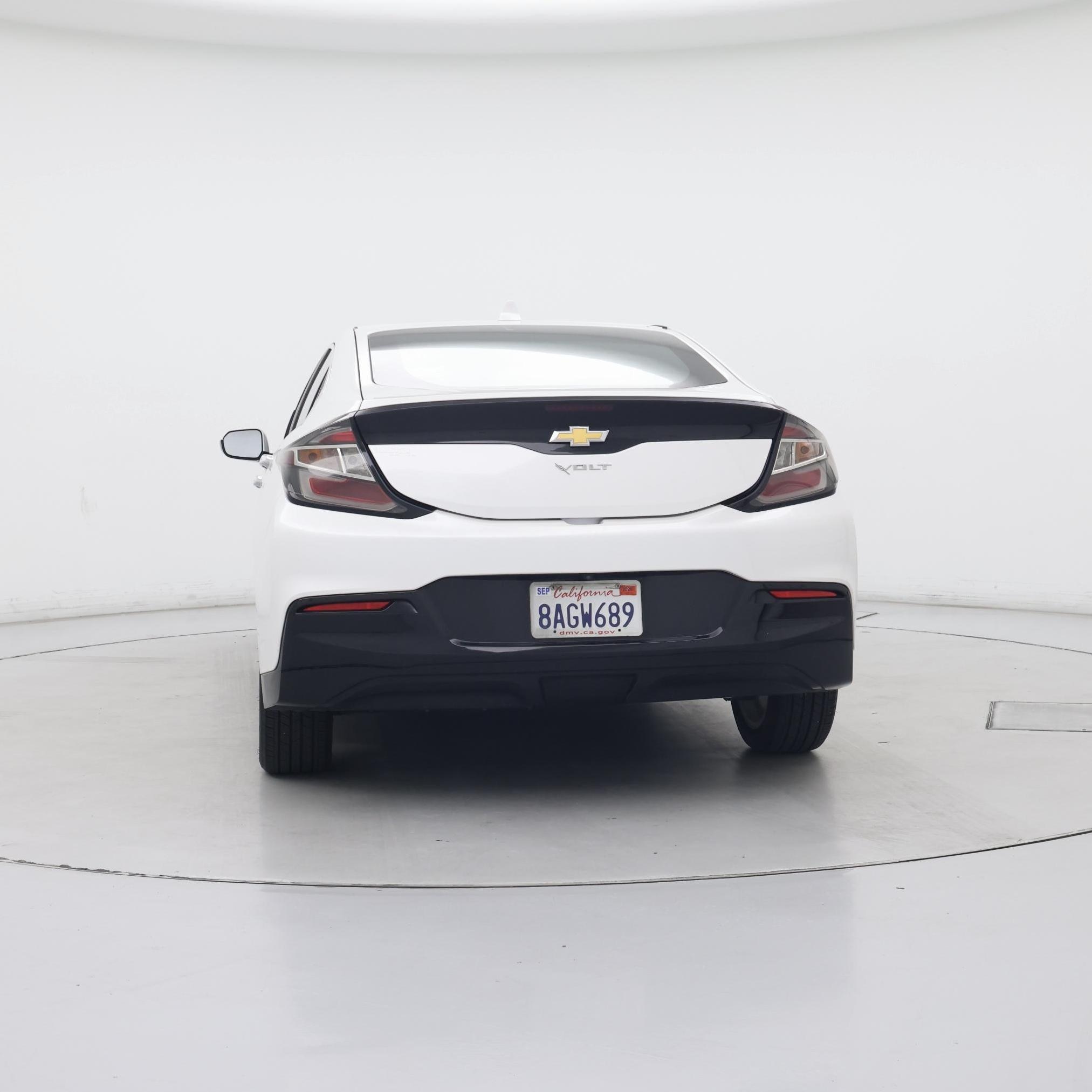 Thumbnail: 2017 Chevrolet Volt - 6